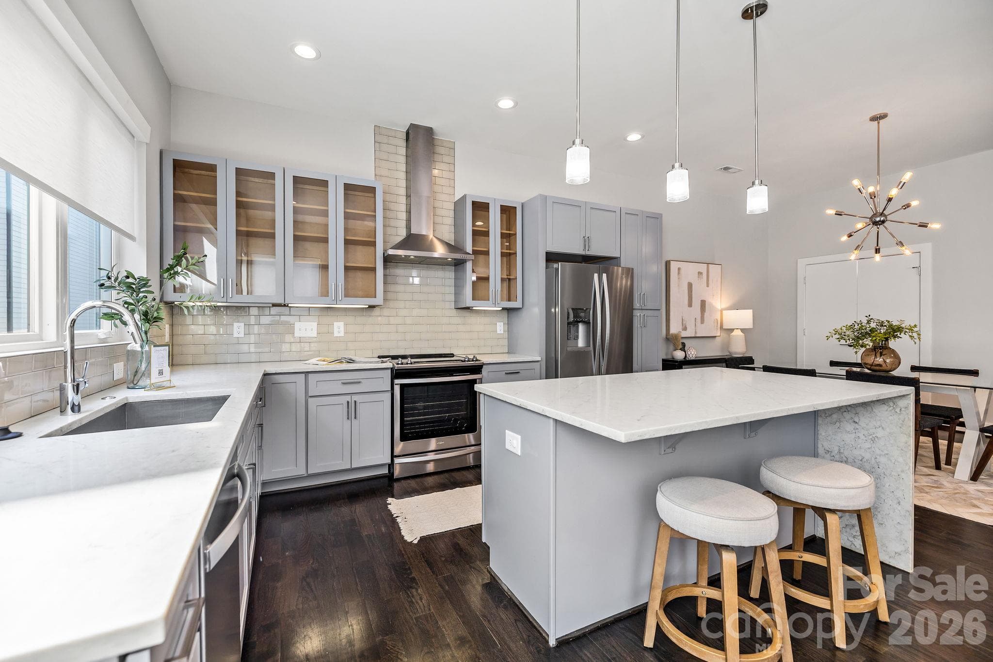 Condominium at 928 Westbrook Drive, Charlotte, photo 5 of 41