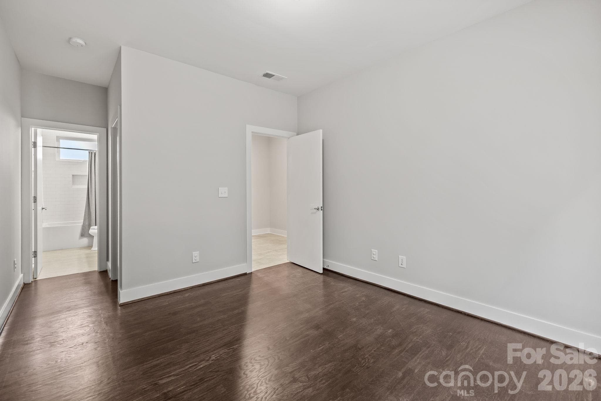 Condominium at 928 Westbrook Drive, Charlotte, photo 31 of 41