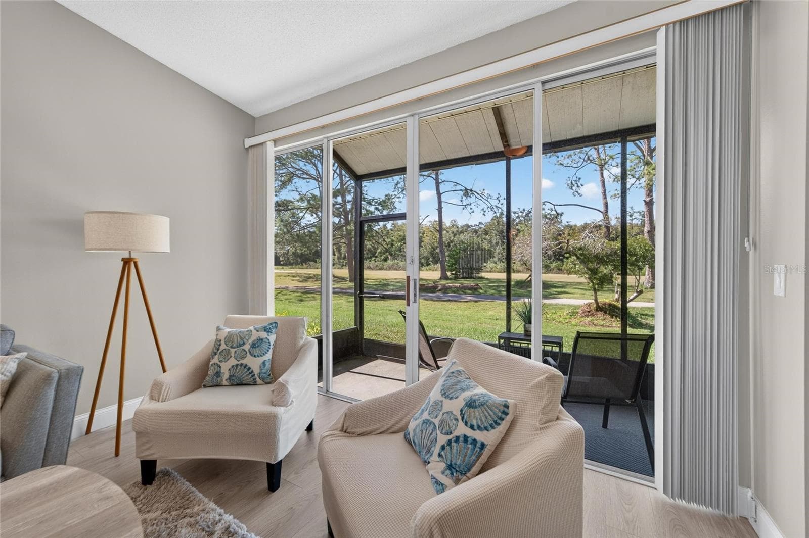 Villa at 16216 RAMBLING VINE DR W, TAMPA, photo 2 of 54