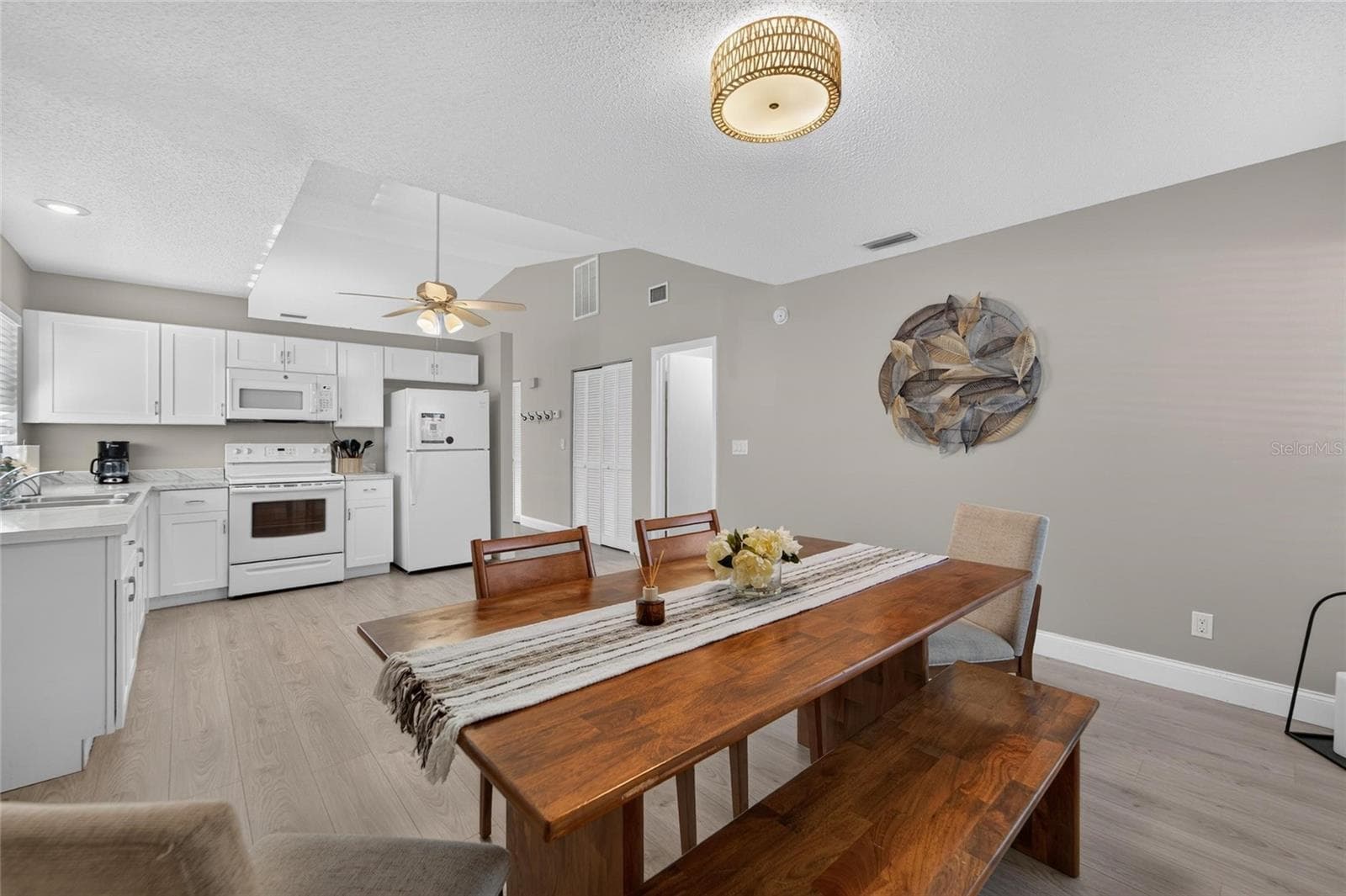 Villa at 16216 RAMBLING VINE DR W, TAMPA, photo 13 of 54