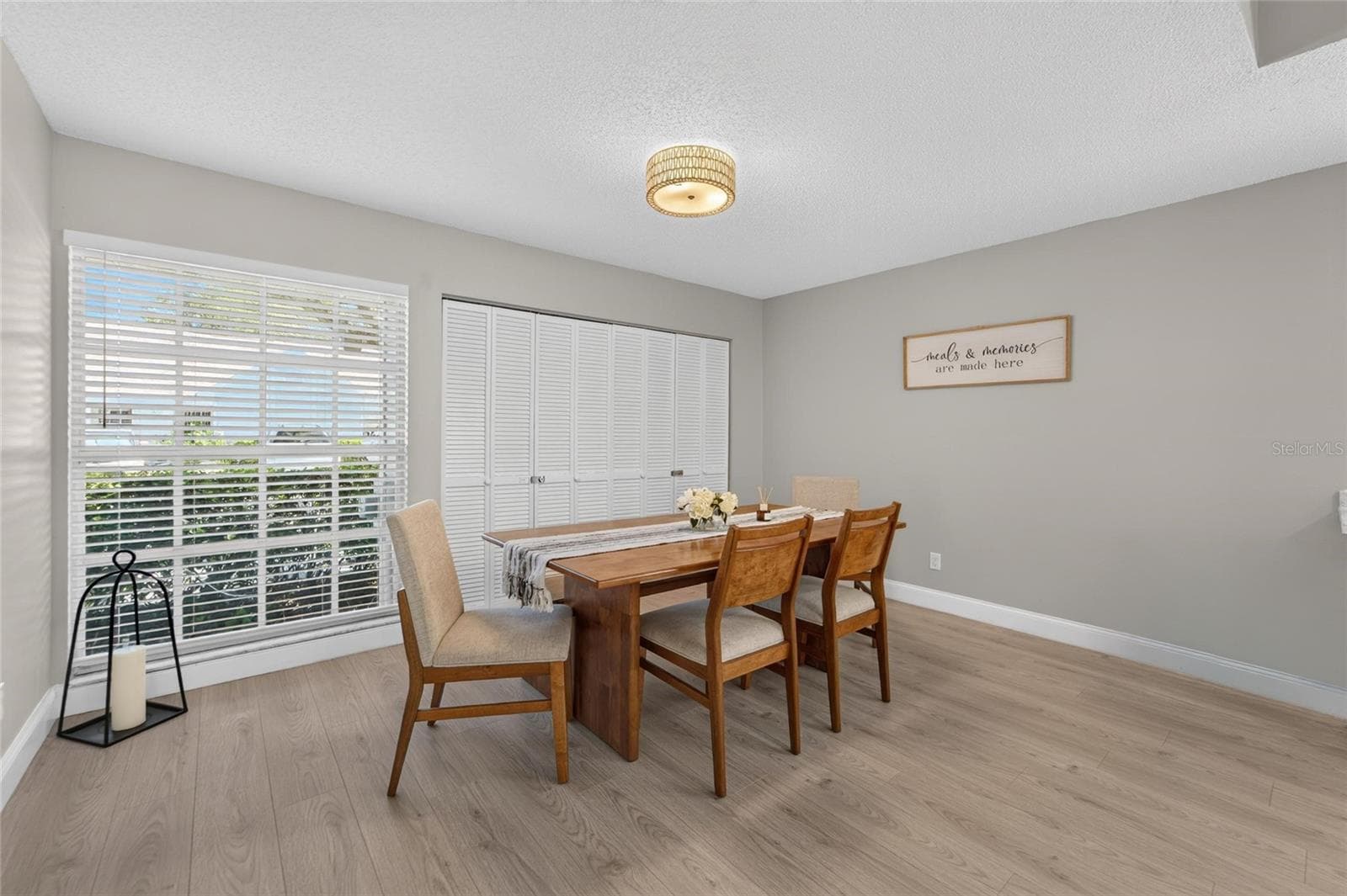 Villa at 16216 RAMBLING VINE DR W, TAMPA, photo 14 of 54