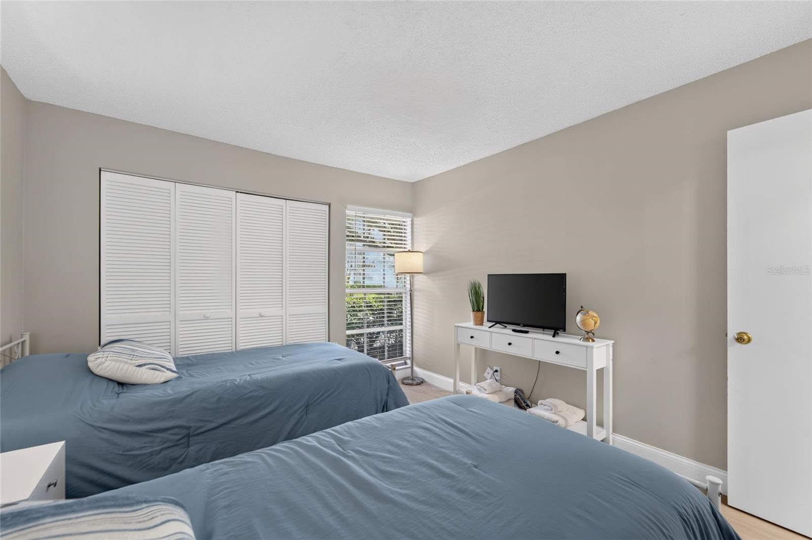 Villa at 16216 RAMBLING VINE DR W, TAMPA, photo 24 of 54
