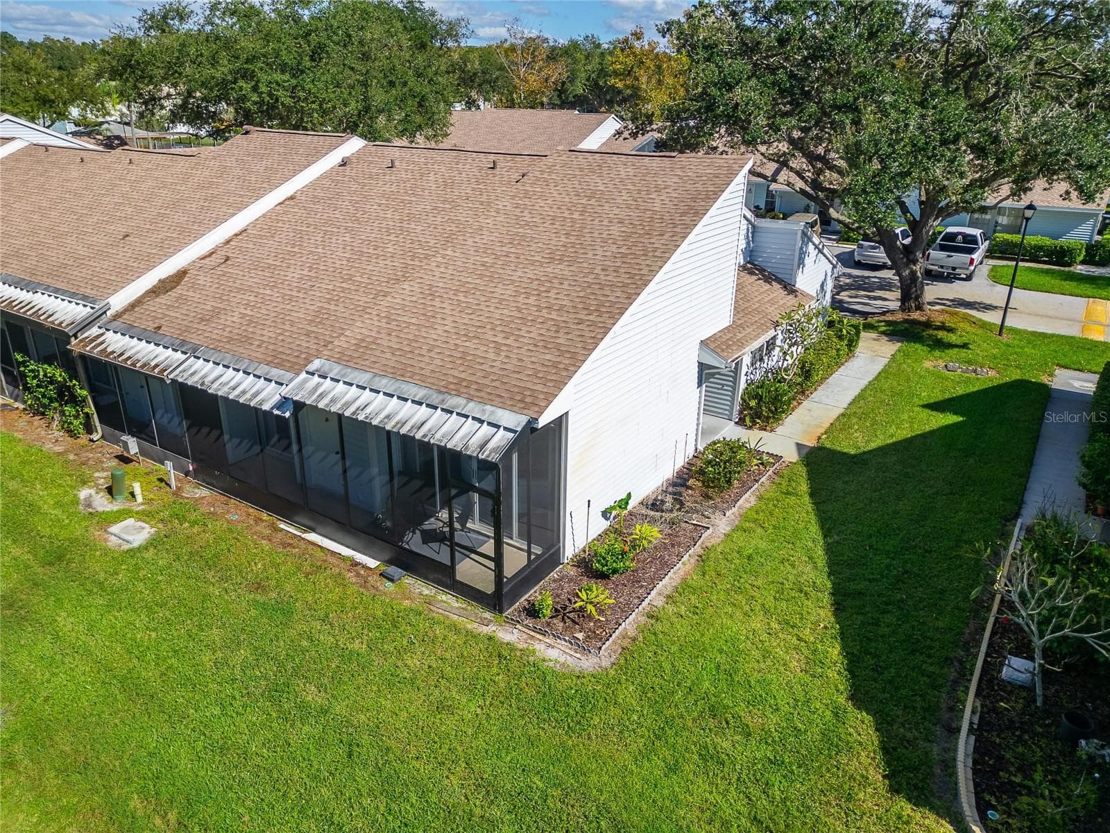 Villa at 16216 RAMBLING VINE DR W, TAMPA, photo 37 of 54