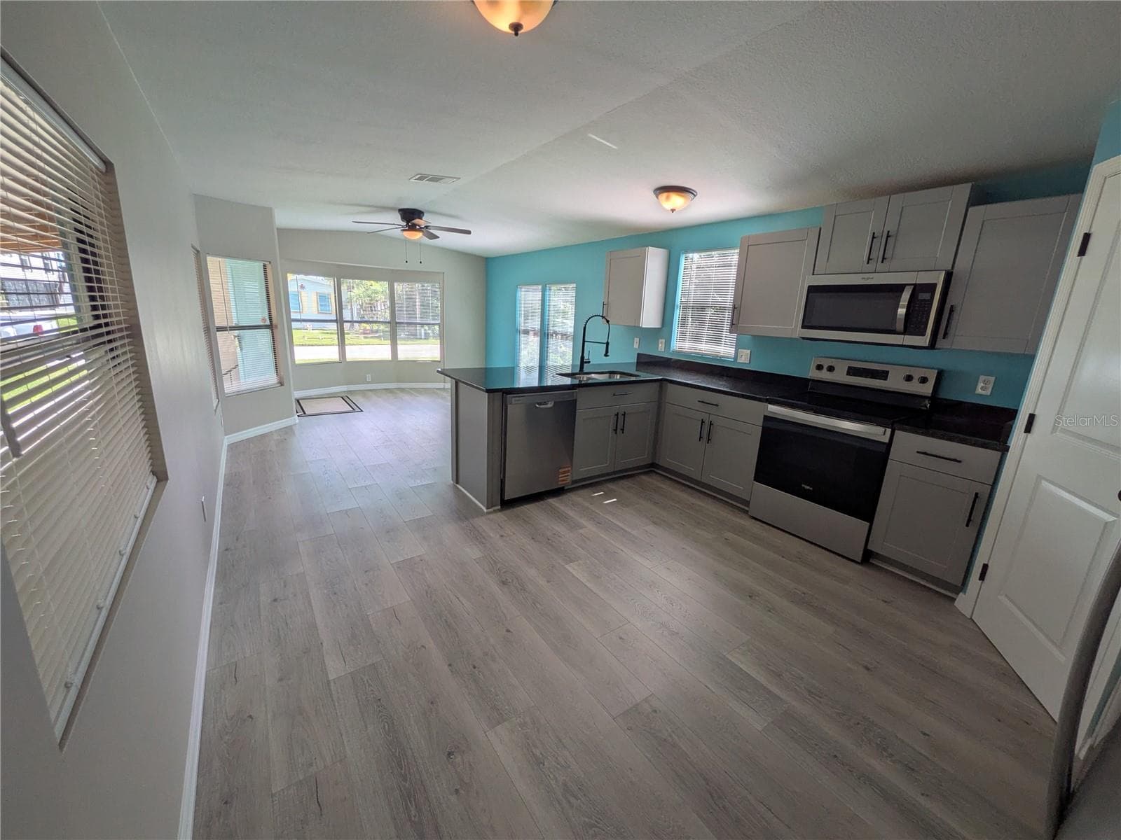 KITCHEN - 3125 BAYBERRY AVE, PUNTA GORDA