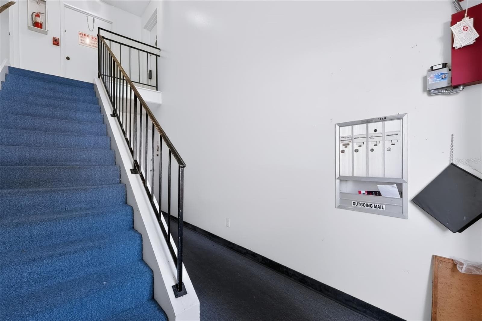 Condominium at 1124 85TH TER N #D, ST PETERSBURG, photo 4 of 41