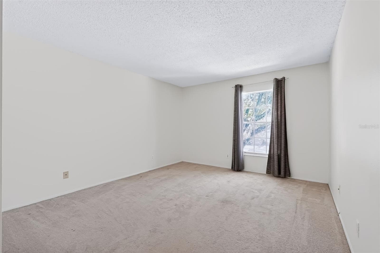 Condominium at 1124 85TH TER N #D, ST PETERSBURG, photo 13 of 41