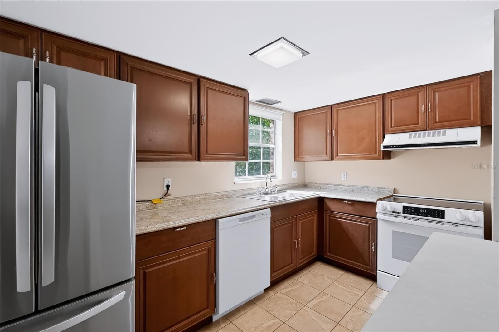 Condominium at 1124 85TH TER N #D, ST PETERSBURG, photo 21 of 41