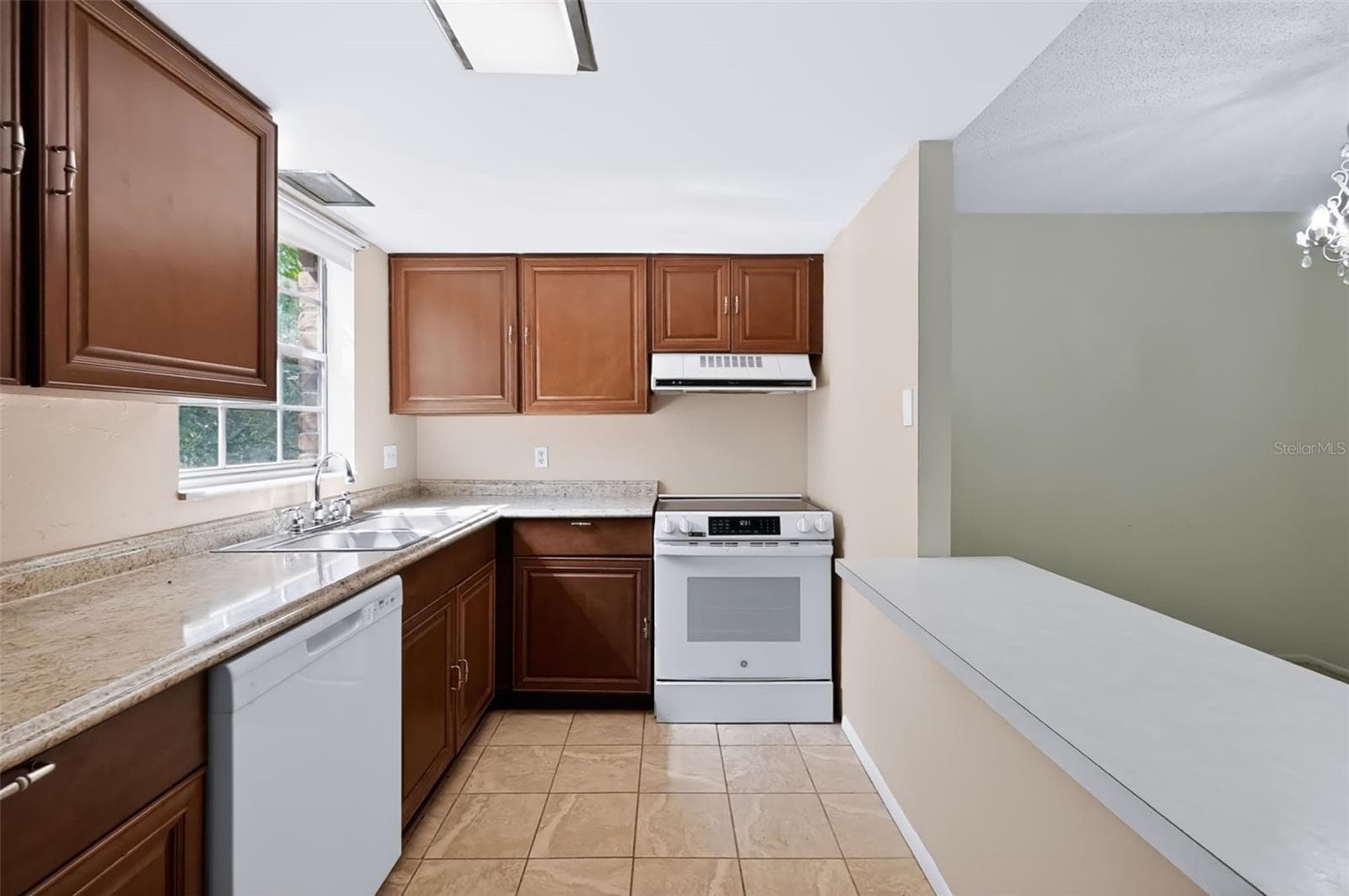 Condominium at 1124 85TH TER N #D, ST PETERSBURG, photo 24 of 41