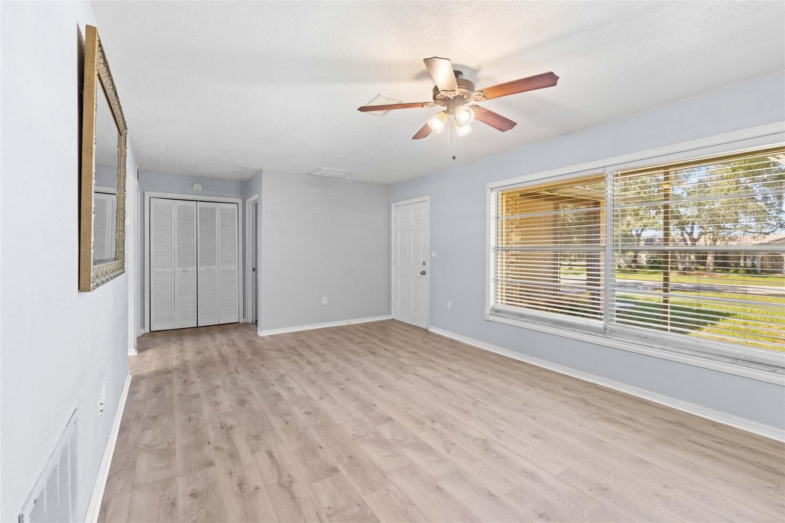 Single Family Residence at 474 FAIRBANKS RD, SPRING HILL, photo 12 of 65