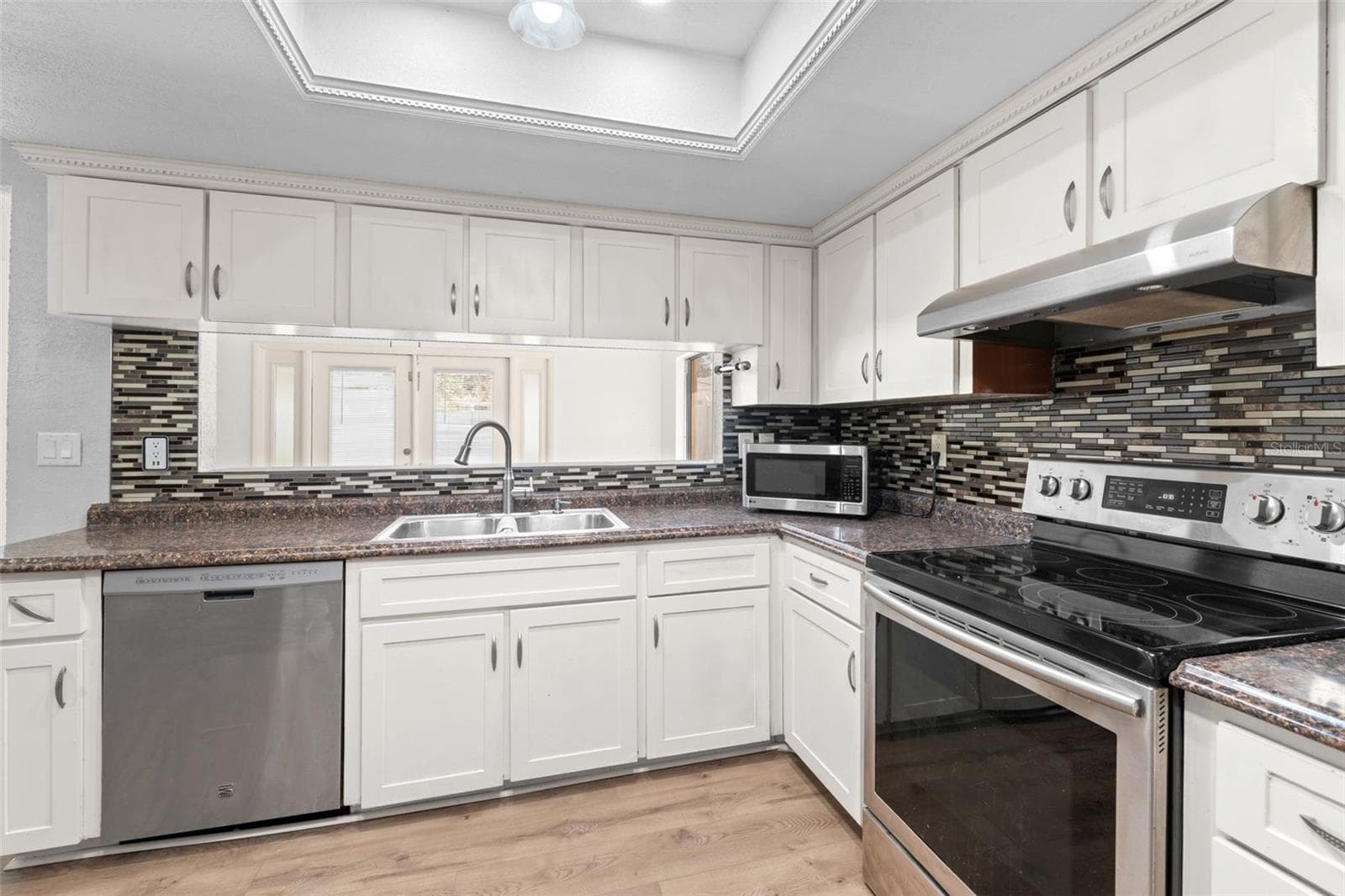 Single Family Residence at 474 FAIRBANKS RD, SPRING HILL, photo 20 of 65