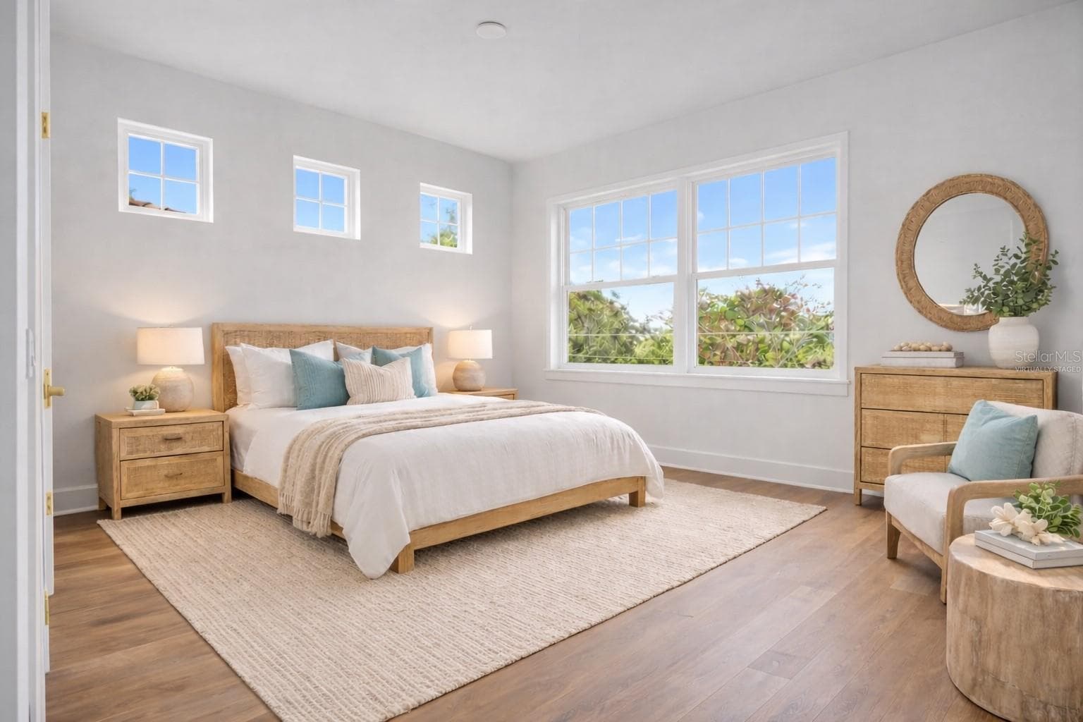 Upper Bedroom 2 with en-suite (virtually staged) - 842 30TH AVE, ST PETERSBURG