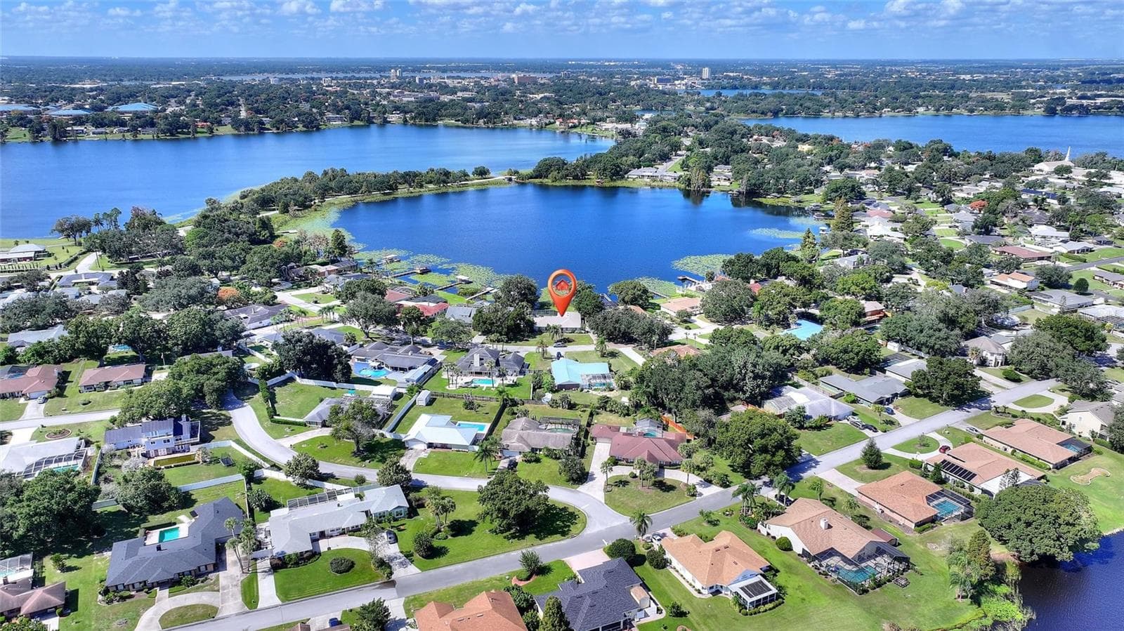 Single Family Residence at 251 LAKE LINK, WINTER HAVEN, photo 7 of 51