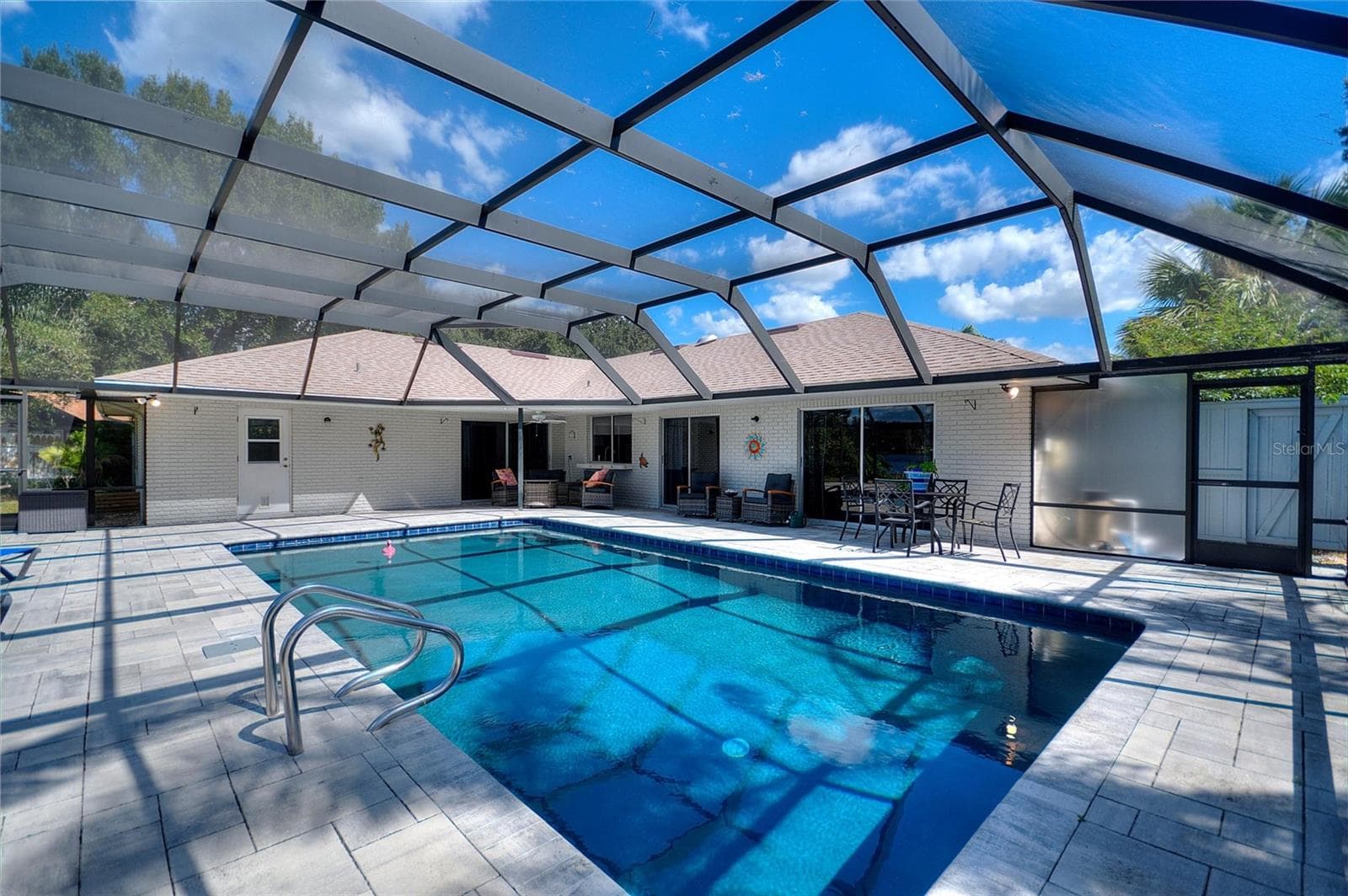 Single Family Residence at 251 LAKE LINK, WINTER HAVEN, photo 18 of 51