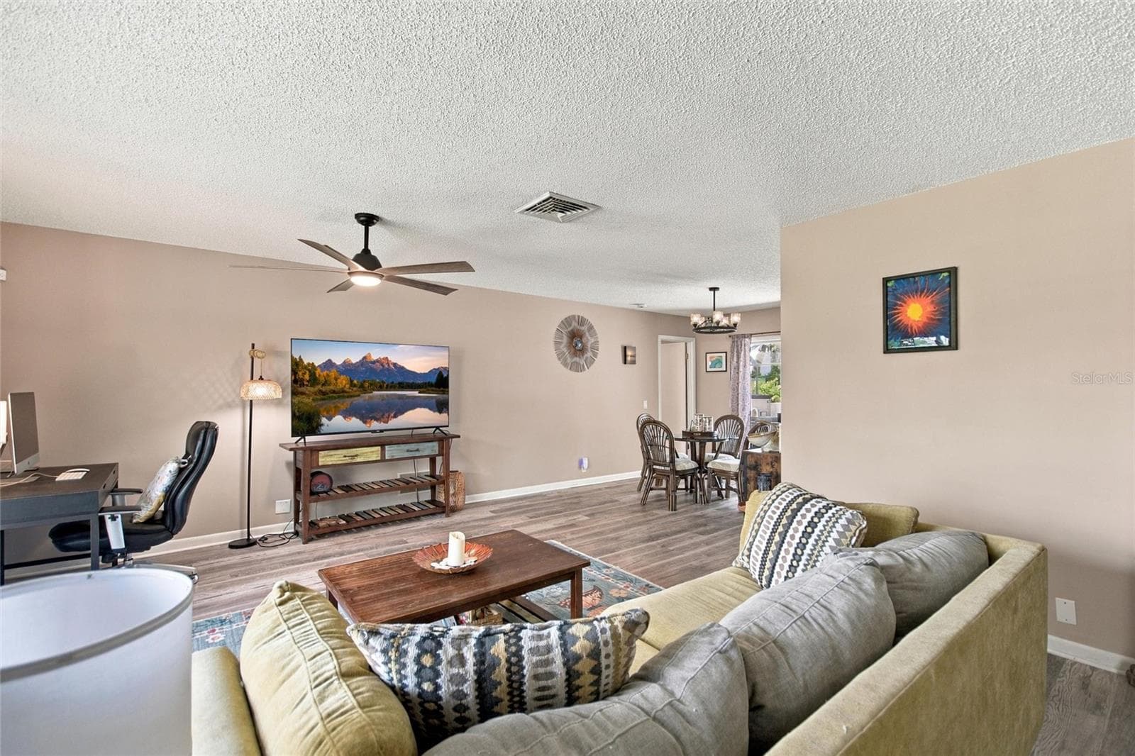 Single Family Residence at 251 LAKE LINK, WINTER HAVEN, photo 23 of 51
