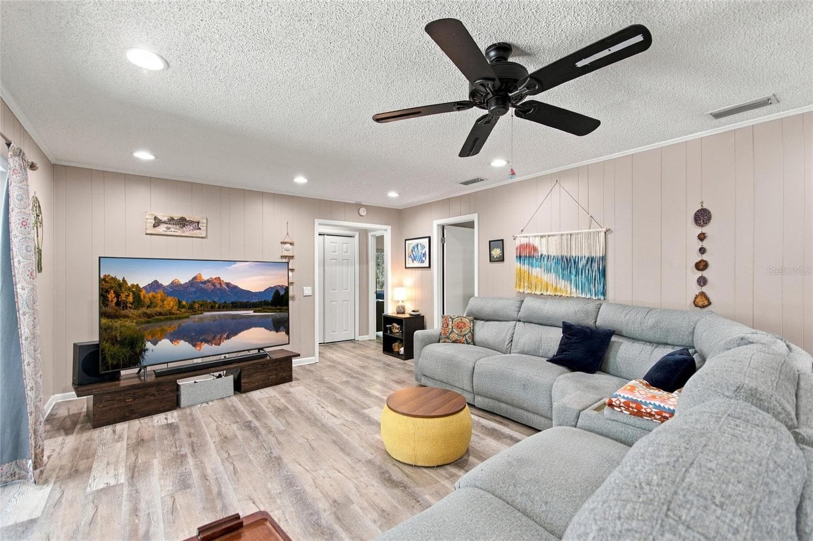 Single Family Residence at 251 LAKE LINK, WINTER HAVEN, photo 31 of 51