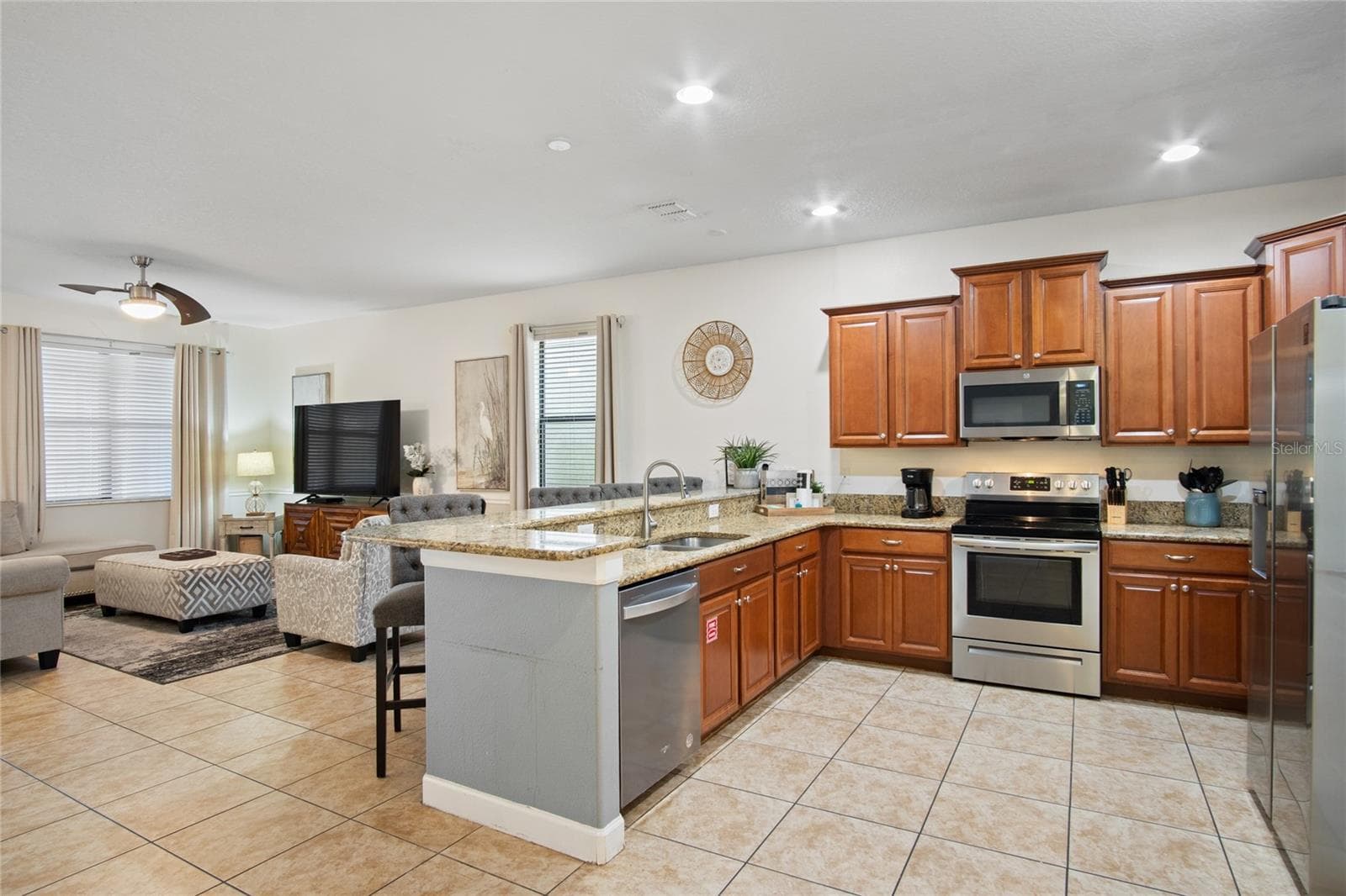 Single Family Residence at 1464 MOON VALLEY DR, DAVENPORT, photo 8 of 66