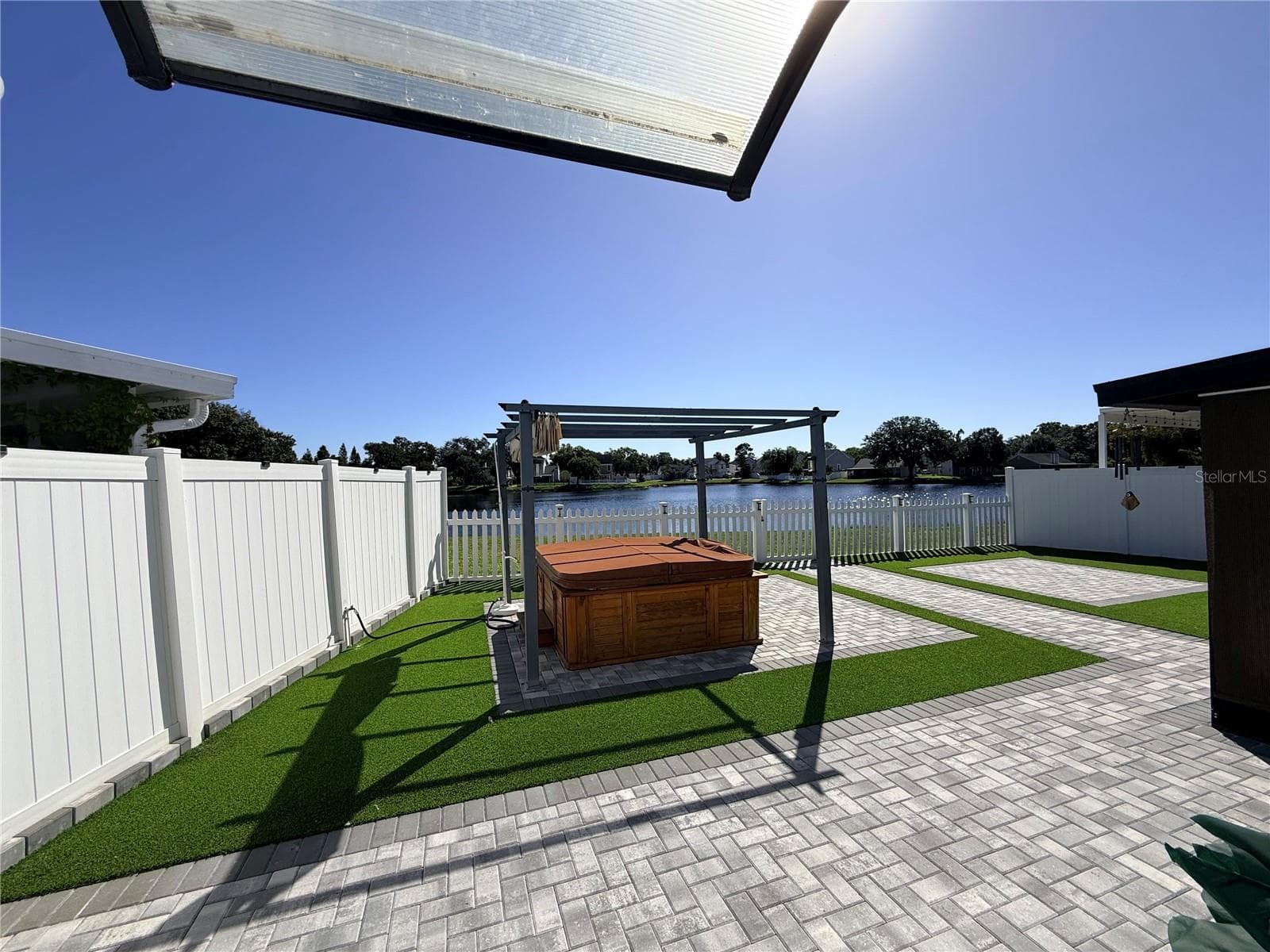 Single Family Residence at 10957 BRIGHTSIDE DR, TAMPA, photo 28 of 30