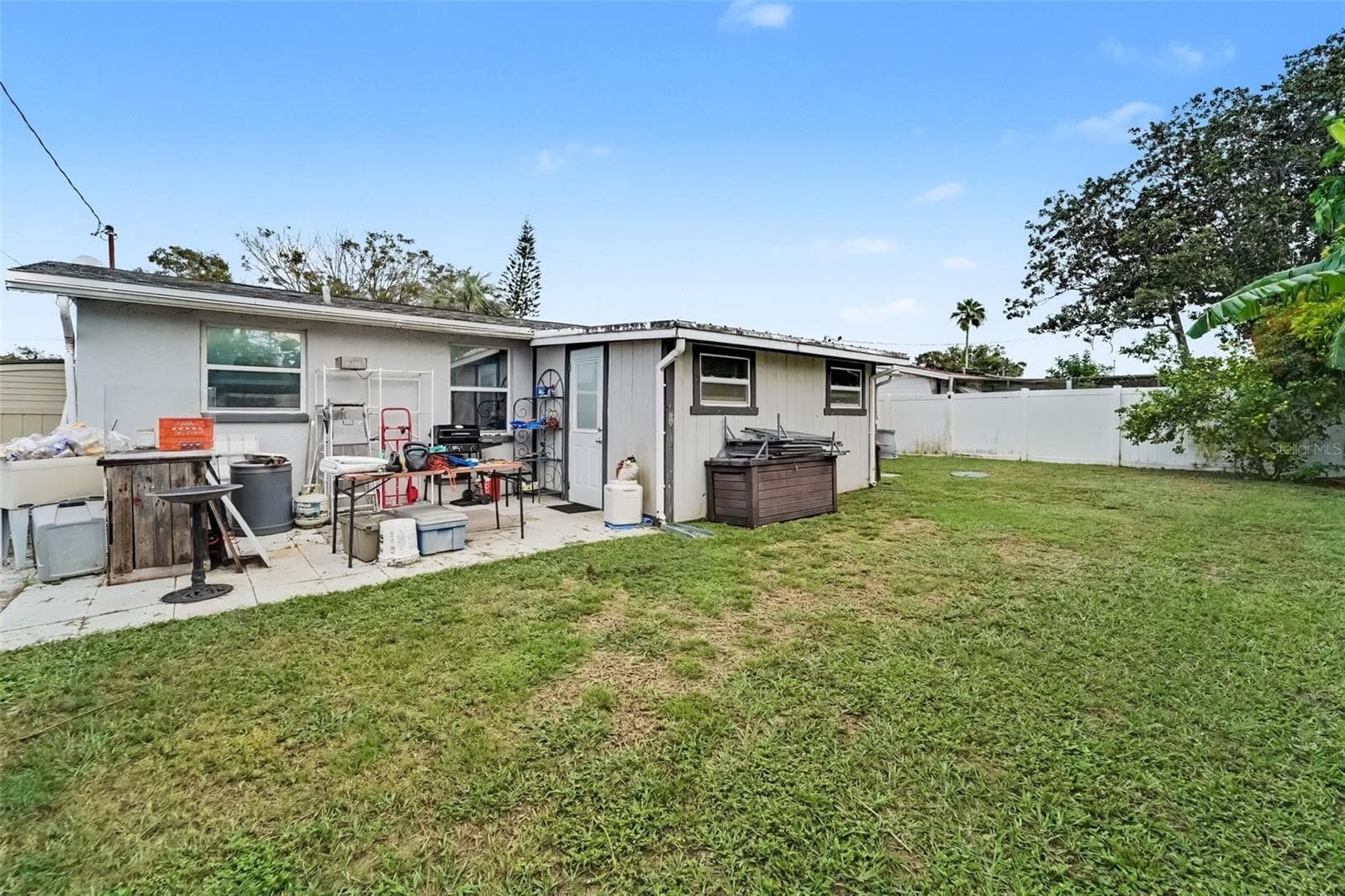 Single Family Residence at 2049 MAUREEN DR, HOLIDAY, photo 23 of 26