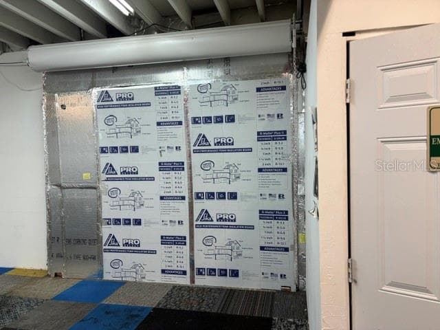 Overhead Door - 5624 SWIFT RD, SARASOTA