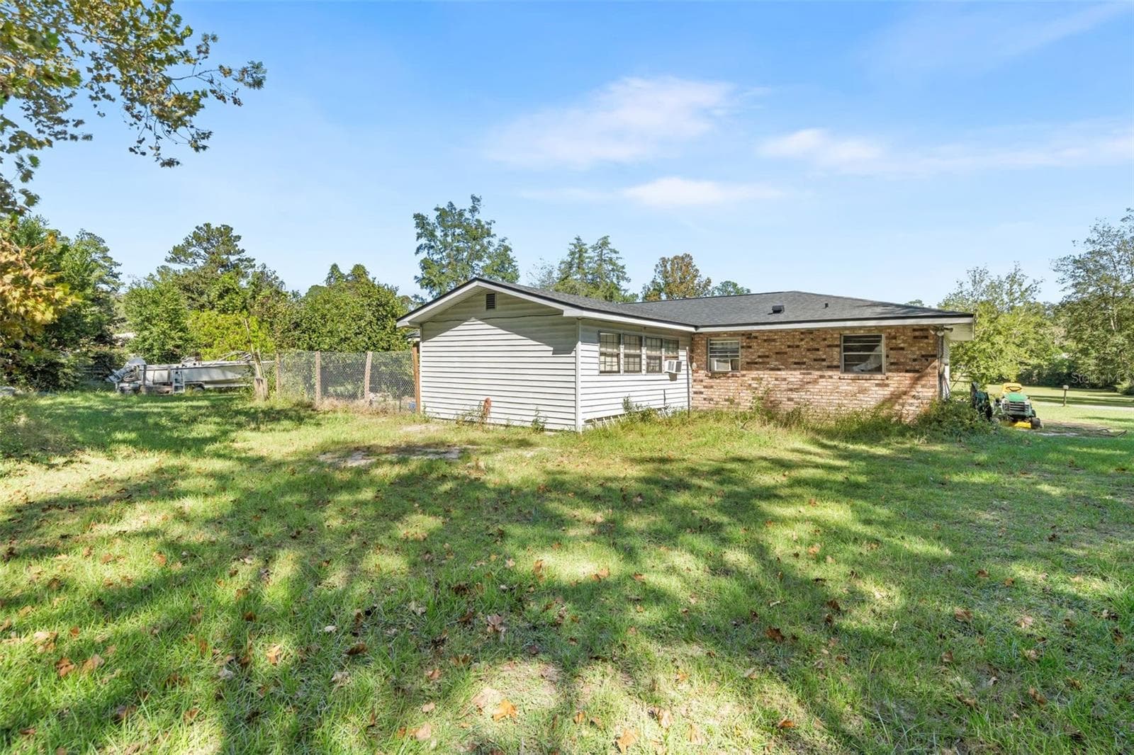 Single Family Residence at 140 SW QUINCY TER, LAKE CITY, photo 27 of 32