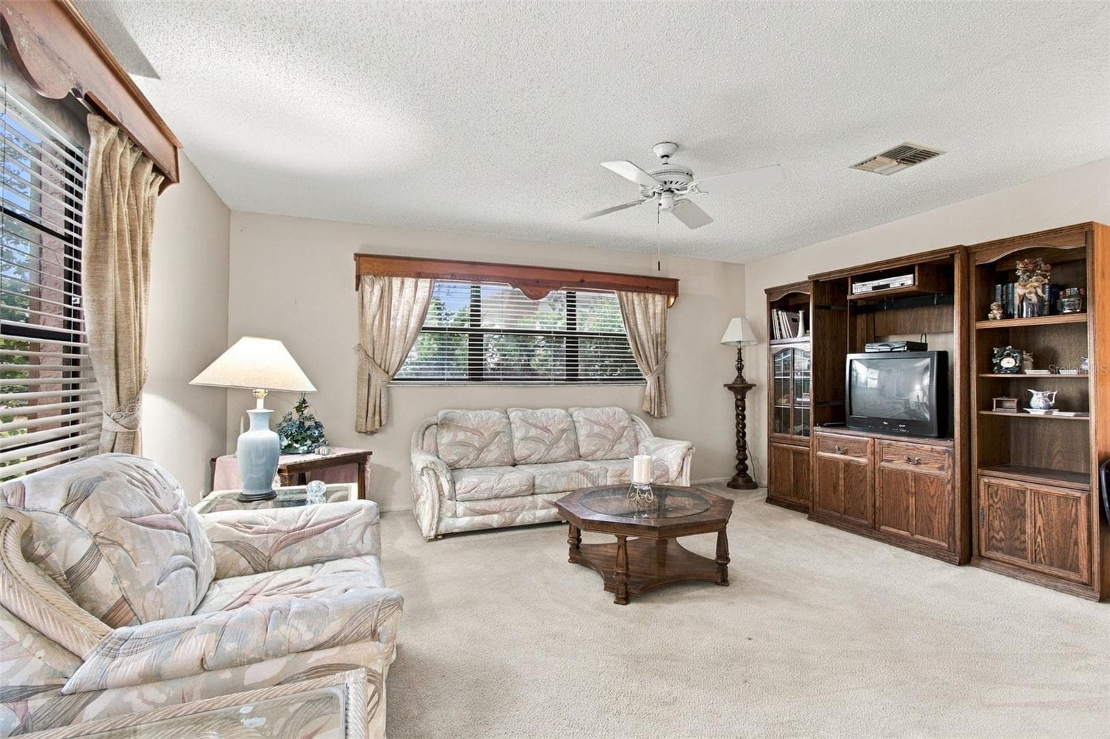 Single Family Residence at 3554 OAK LAKE DR, PALM HARBOR, photo 18 of 49