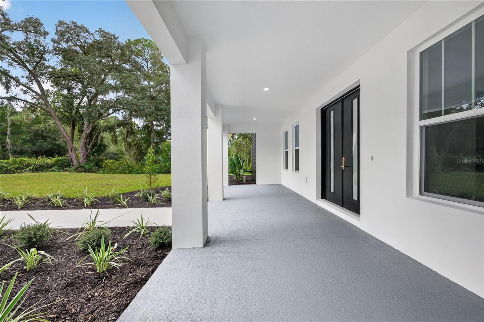 Single Family Residence at 30563 SAFFRON AVE, EUSTIS, photo 35 of 43
