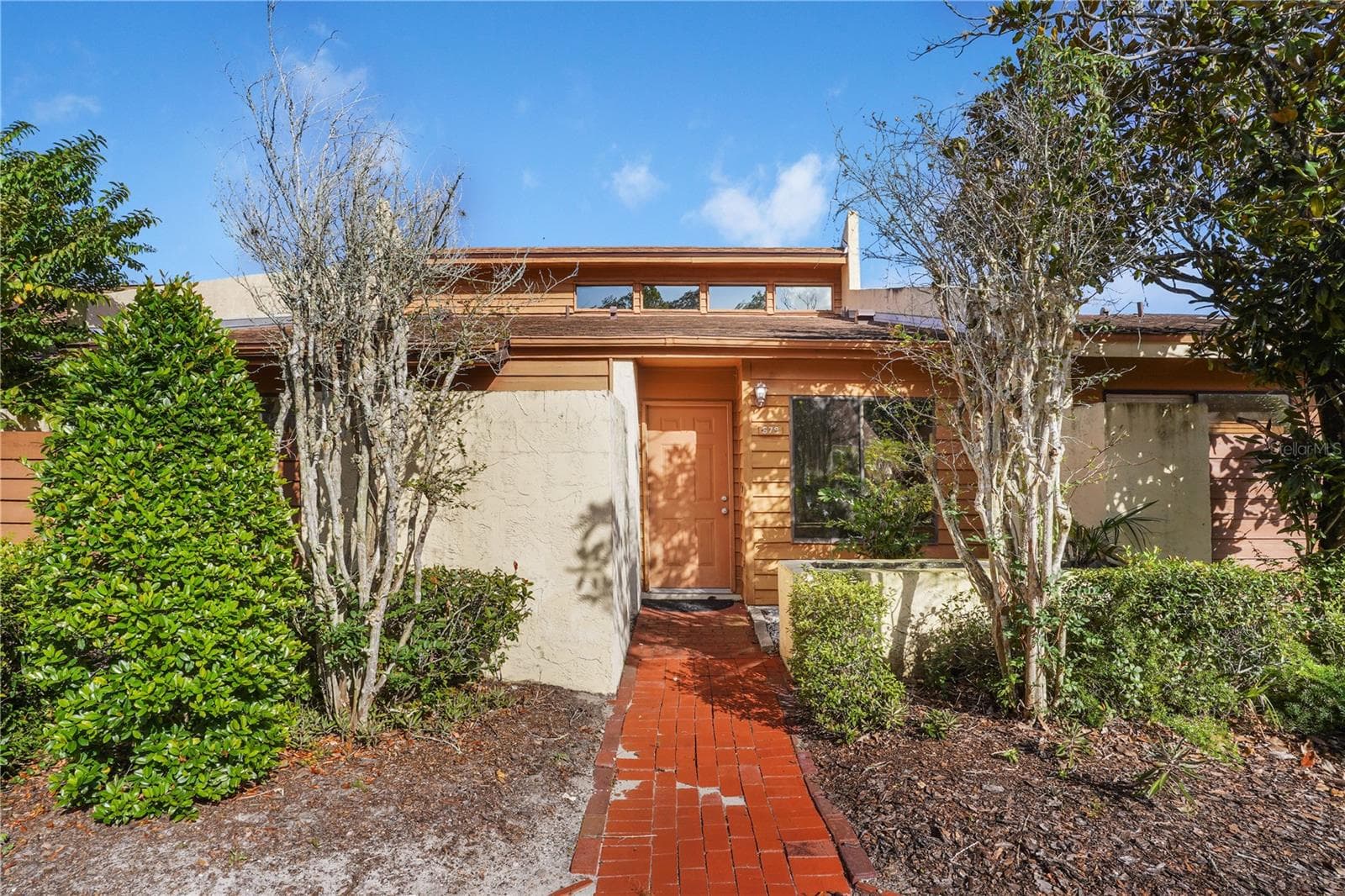 Townhouse at 679 W CRANES CIR, ALTAMONTE SPRINGS, photo 2 of 36