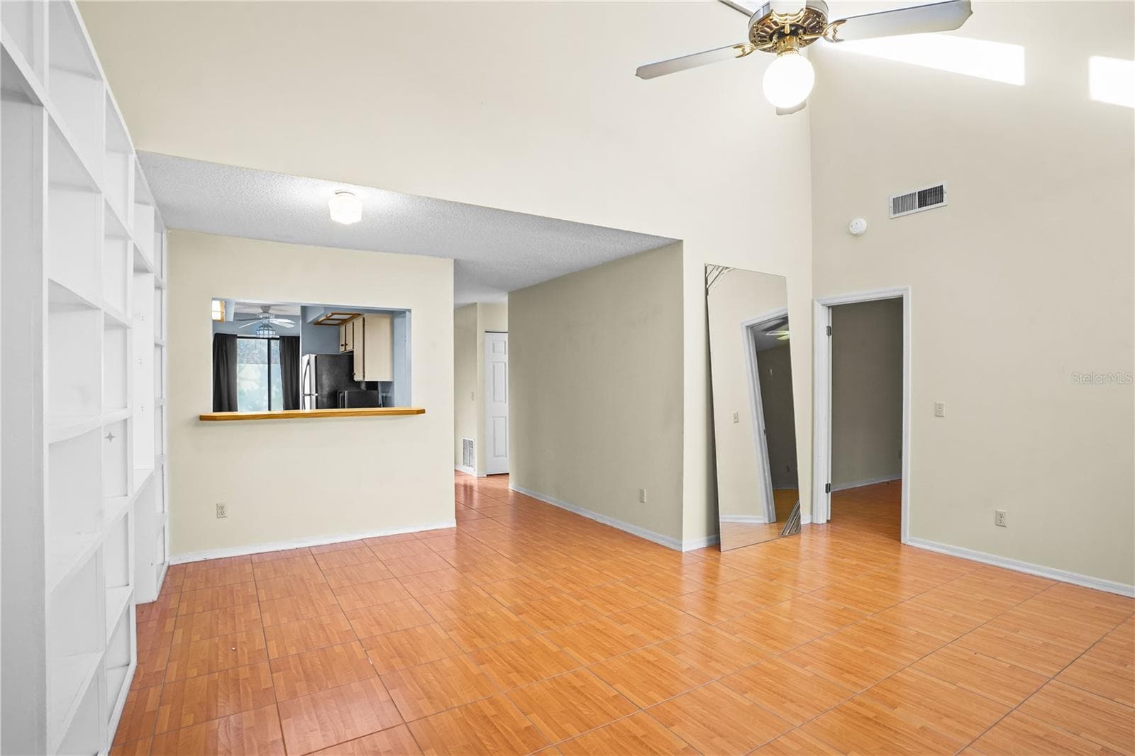 Townhouse at 679 W CRANES CIR, ALTAMONTE SPRINGS, photo 6 of 36