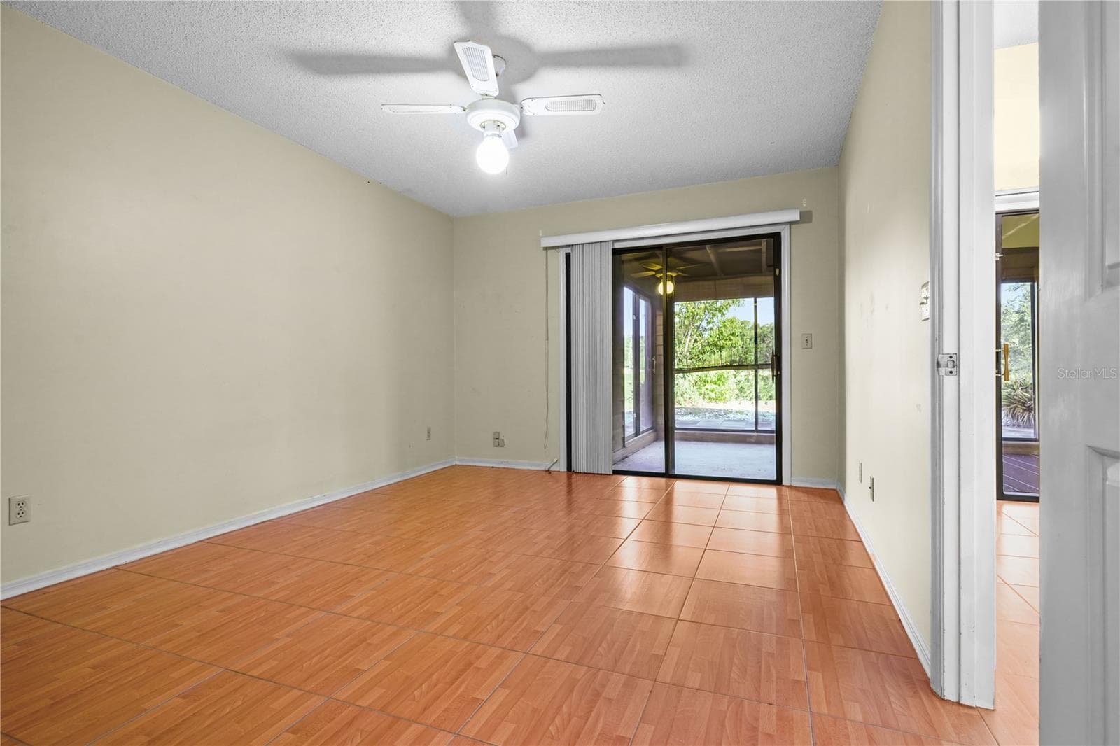 Townhouse at 679 W CRANES CIR, ALTAMONTE SPRINGS, photo 14 of 36