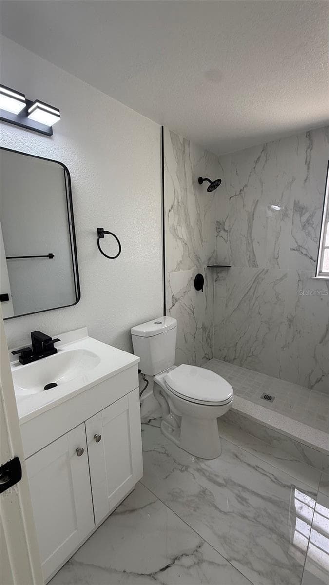 Single Family Residence at 6807 WHITE CLIFFS WAY, TAMPA, photo 8 of 19