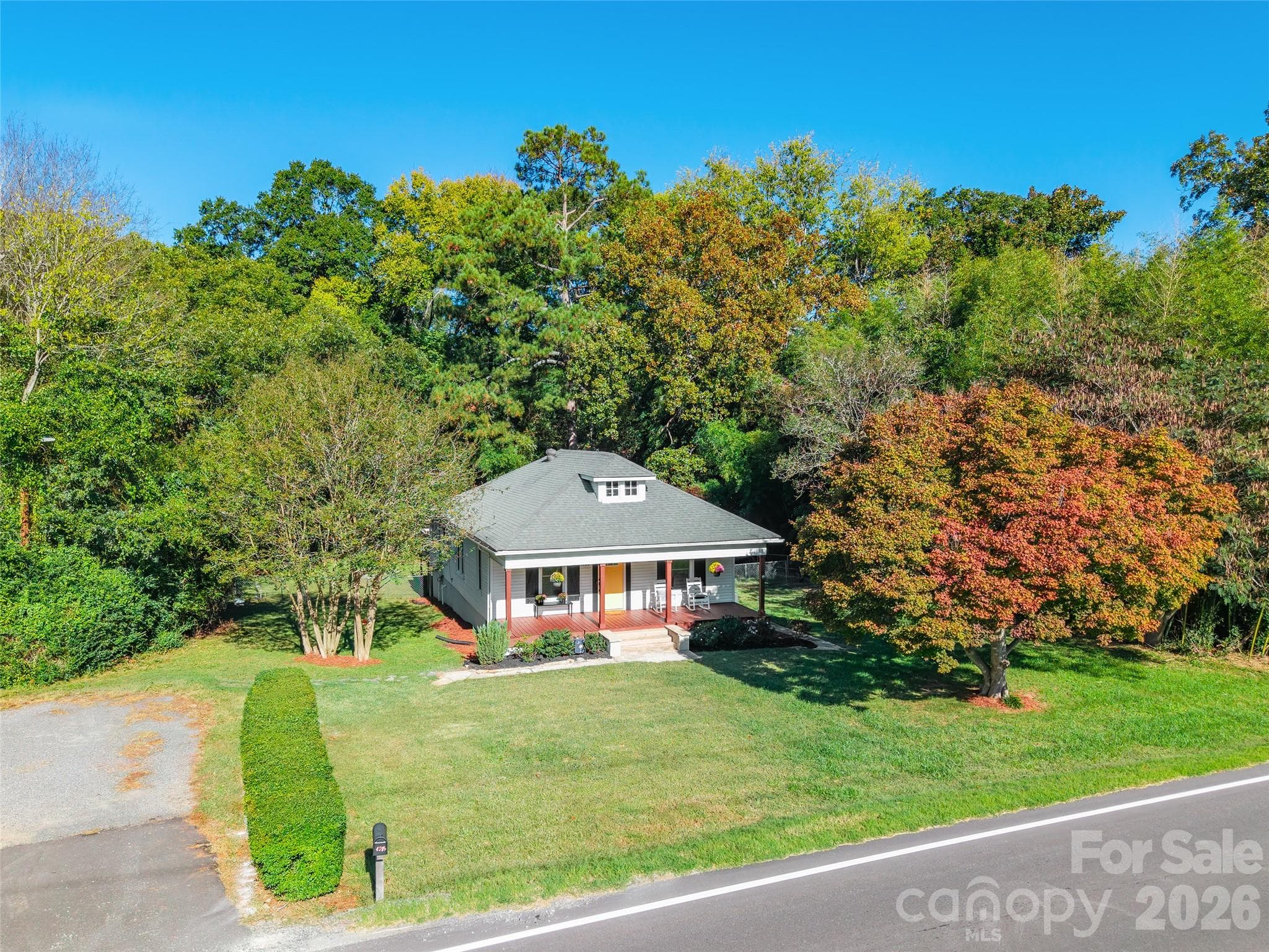Single Family Residence at 4595 Edgeland Road, Edgemoor