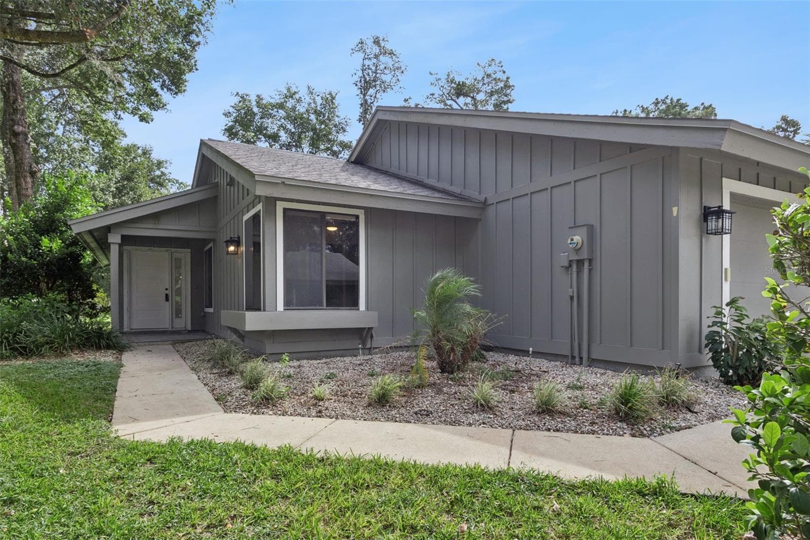 1876 SILVER FERN RD #1876