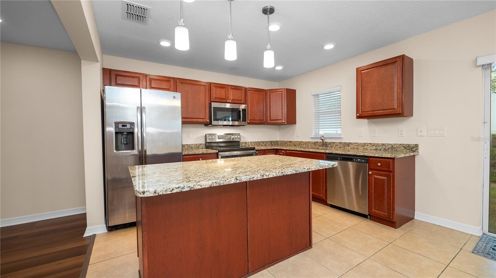 Townhouse at 3741 WOODBURY HILL LOOP, LAKELAND, photo 15 of 36