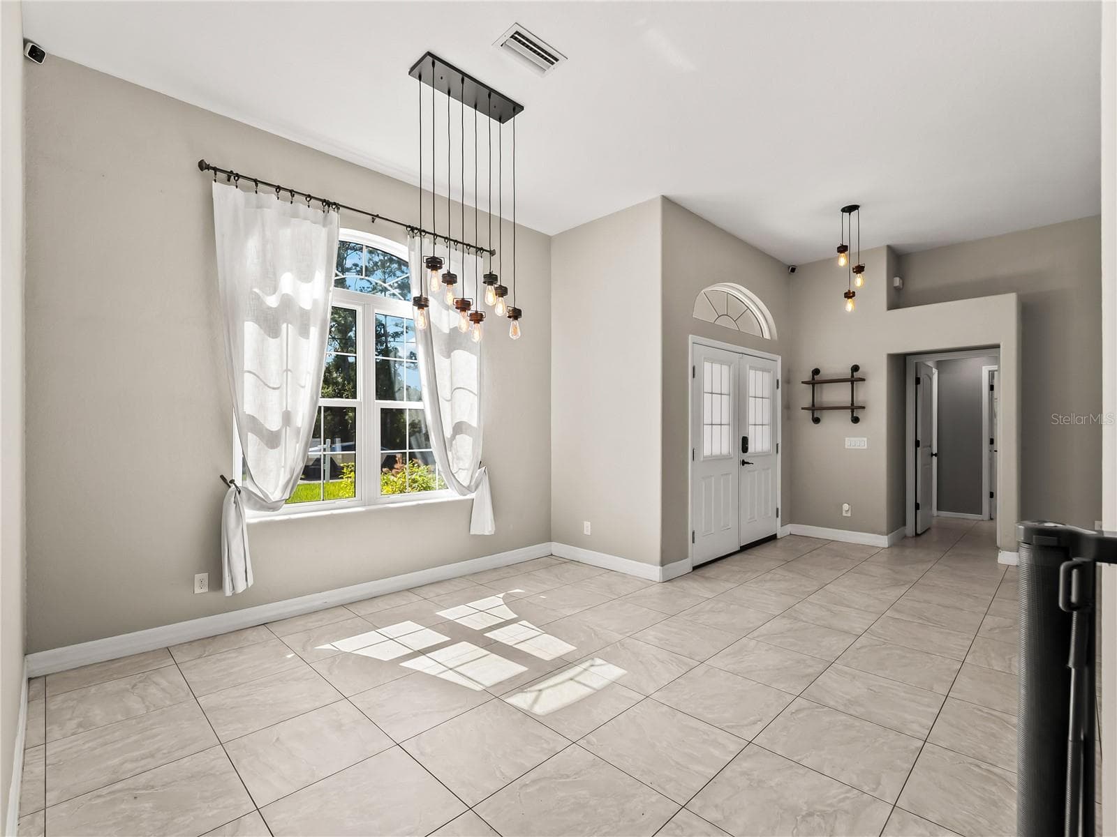 Single Family Residence at 5271 CROMEY RD, NORTH PORT, photo 17 of 64
