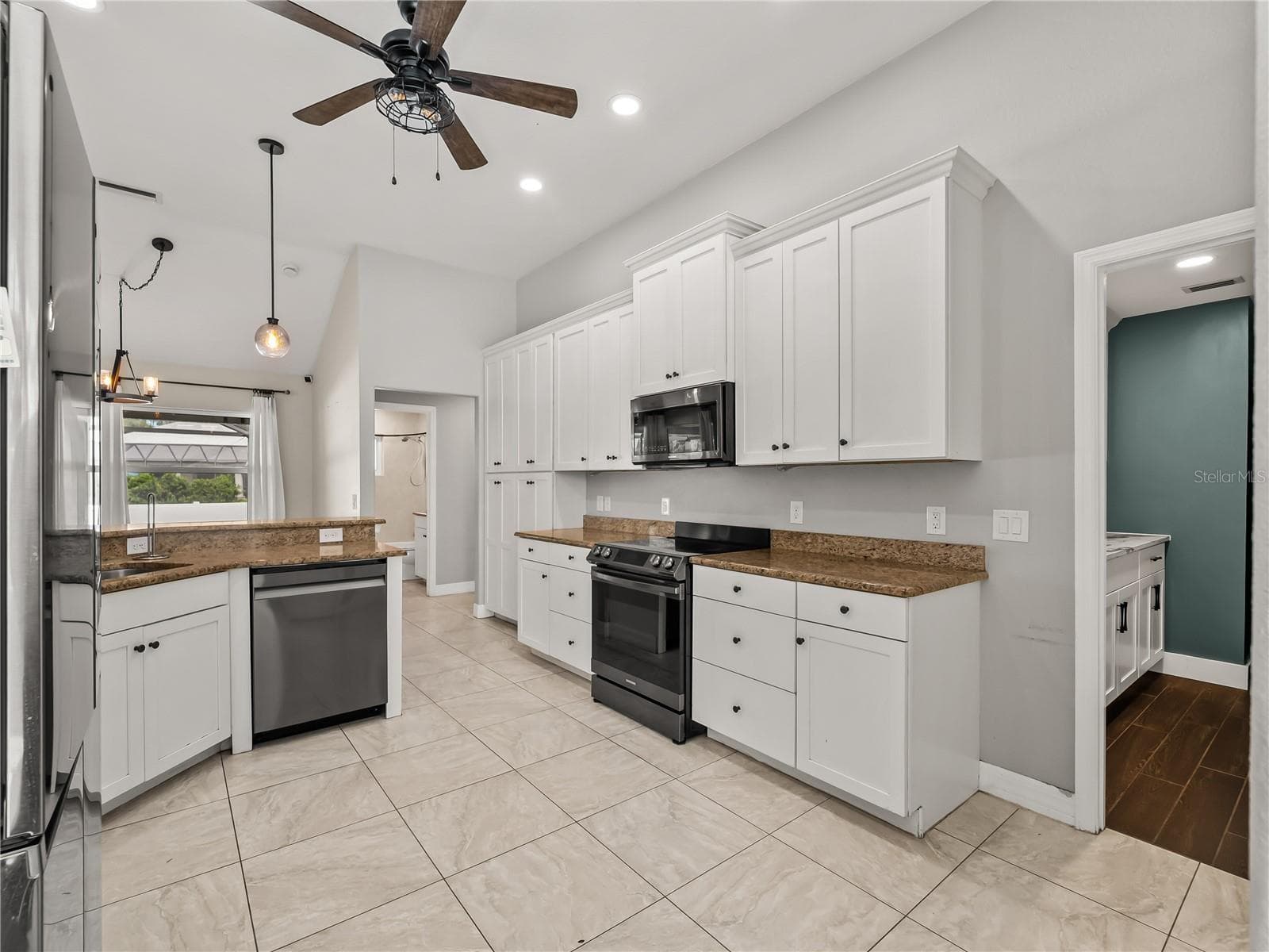 Single Family Residence at 5271 CROMEY RD, NORTH PORT, photo 20 of 64