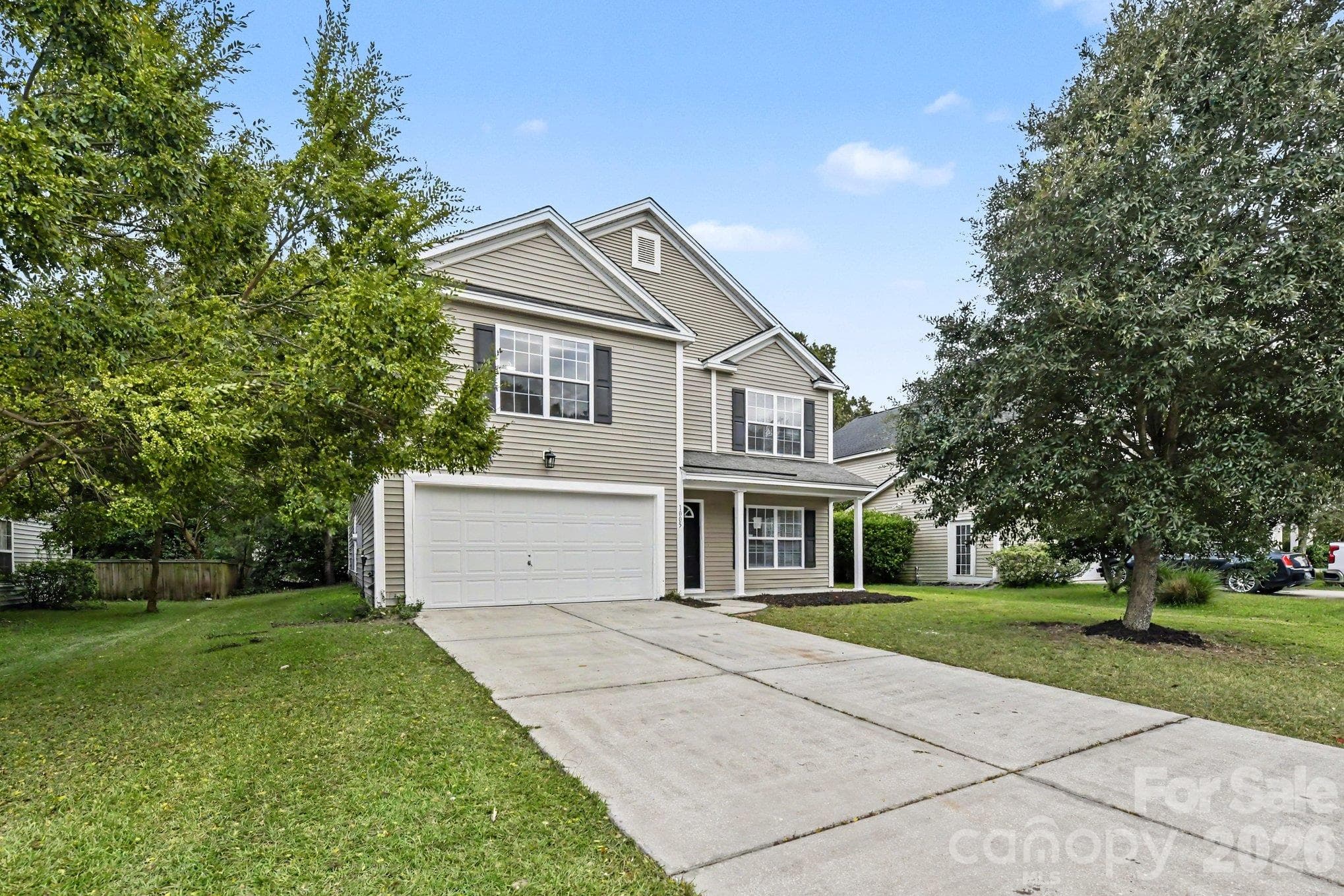 Single Family Residence at 1005 Briar Rose Lane, Ladson, photo 2 of 45