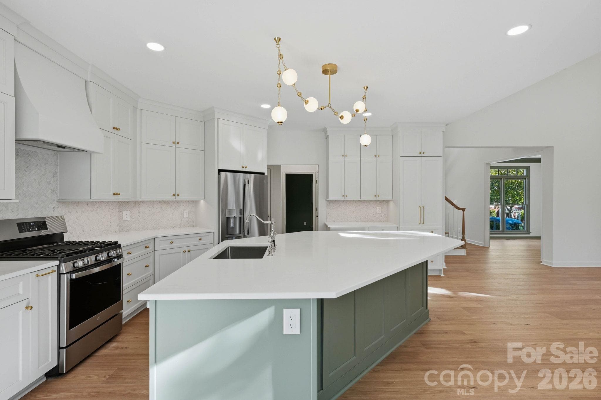 Single Family Residence at 10318 Tallent Lane, Charlotte, photo 8 of 46