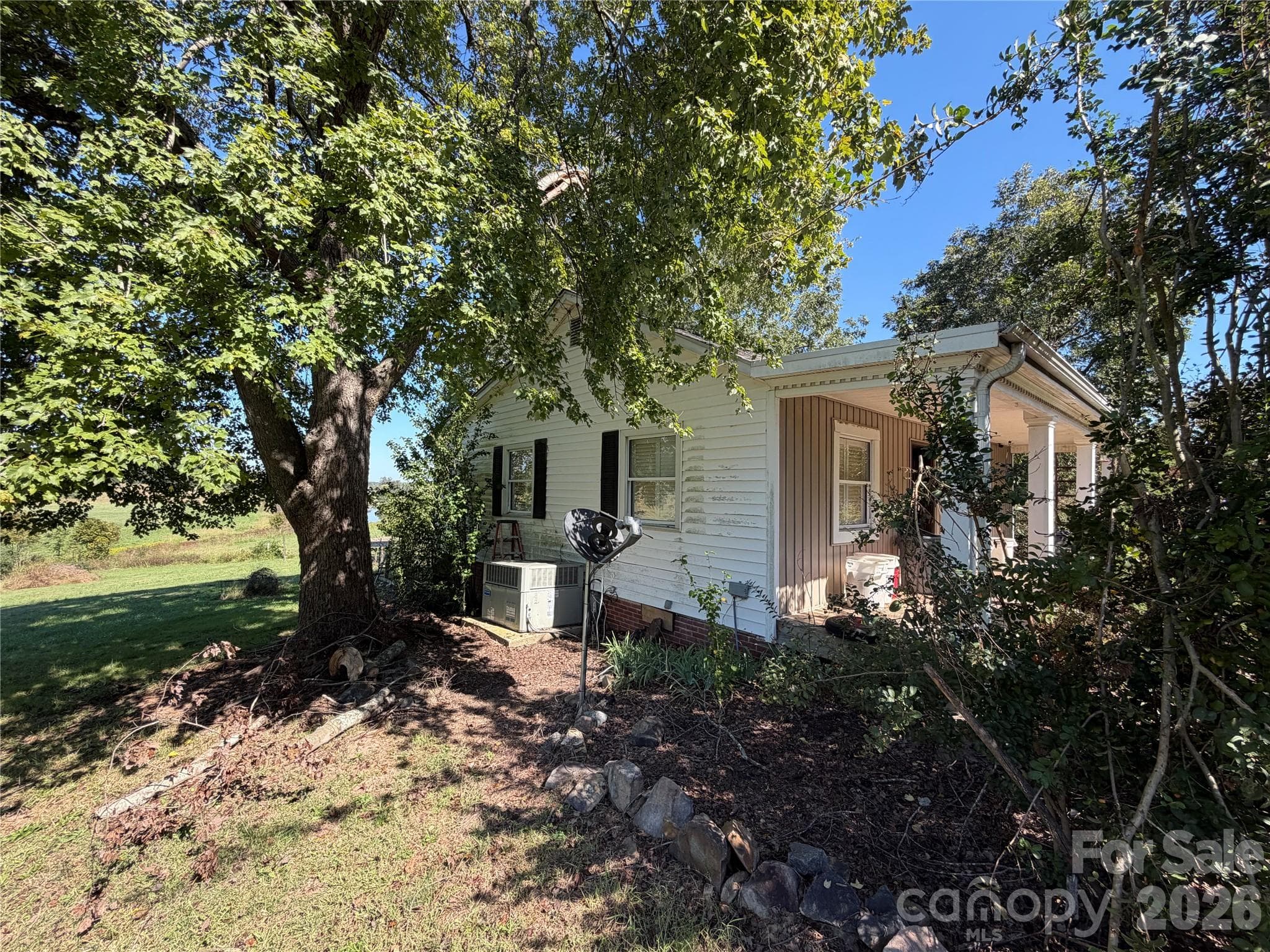 Single Family Residence at 1655 Bill Curlee Road, Polkton, photo 4 of 21