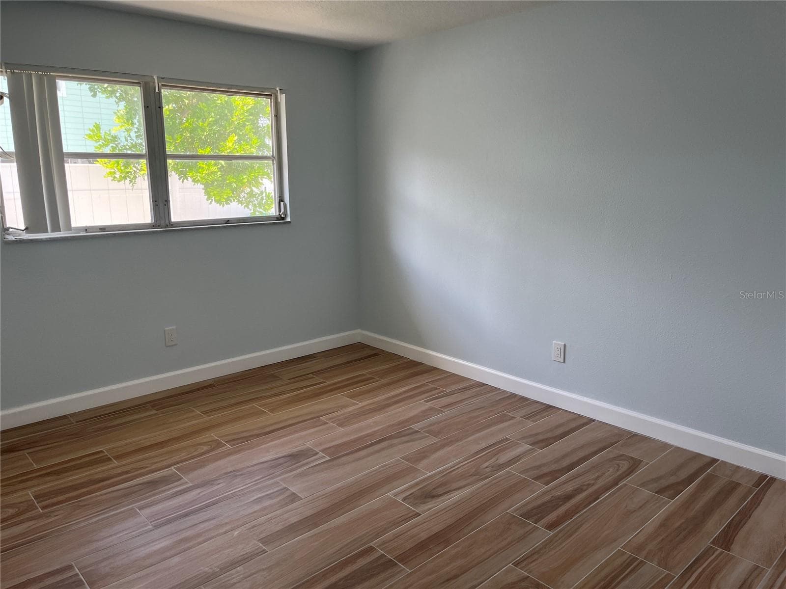 Single Family Residence at 307 LA HACIENDA DR, INDIAN ROCKS BEACH, photo 11 of 39