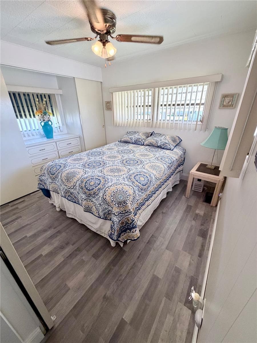2nd bedroom from hall - 34085 ALAMANDA DR N, PINELLAS PARK