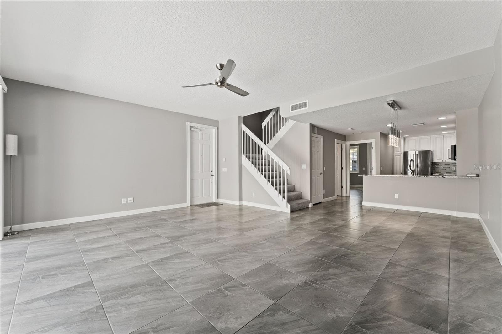 Great room - 5389 CAMBIAGO ST, SARASOTA