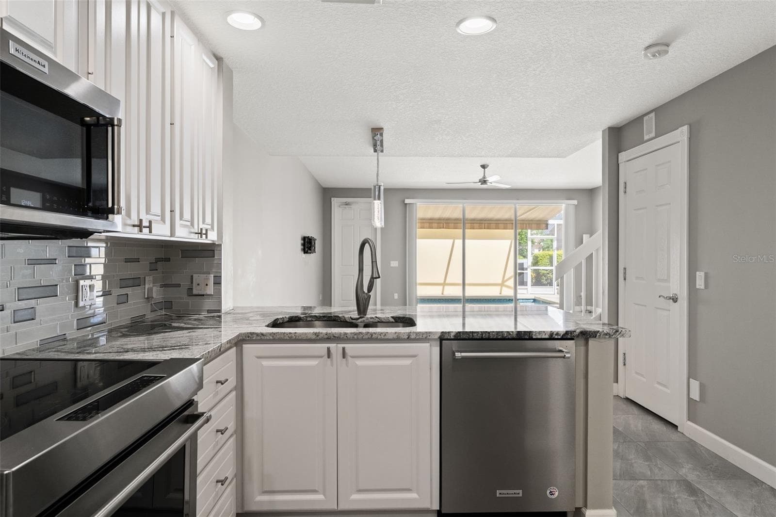 Recessed lighting - 5389 CAMBIAGO ST, SARASOTA