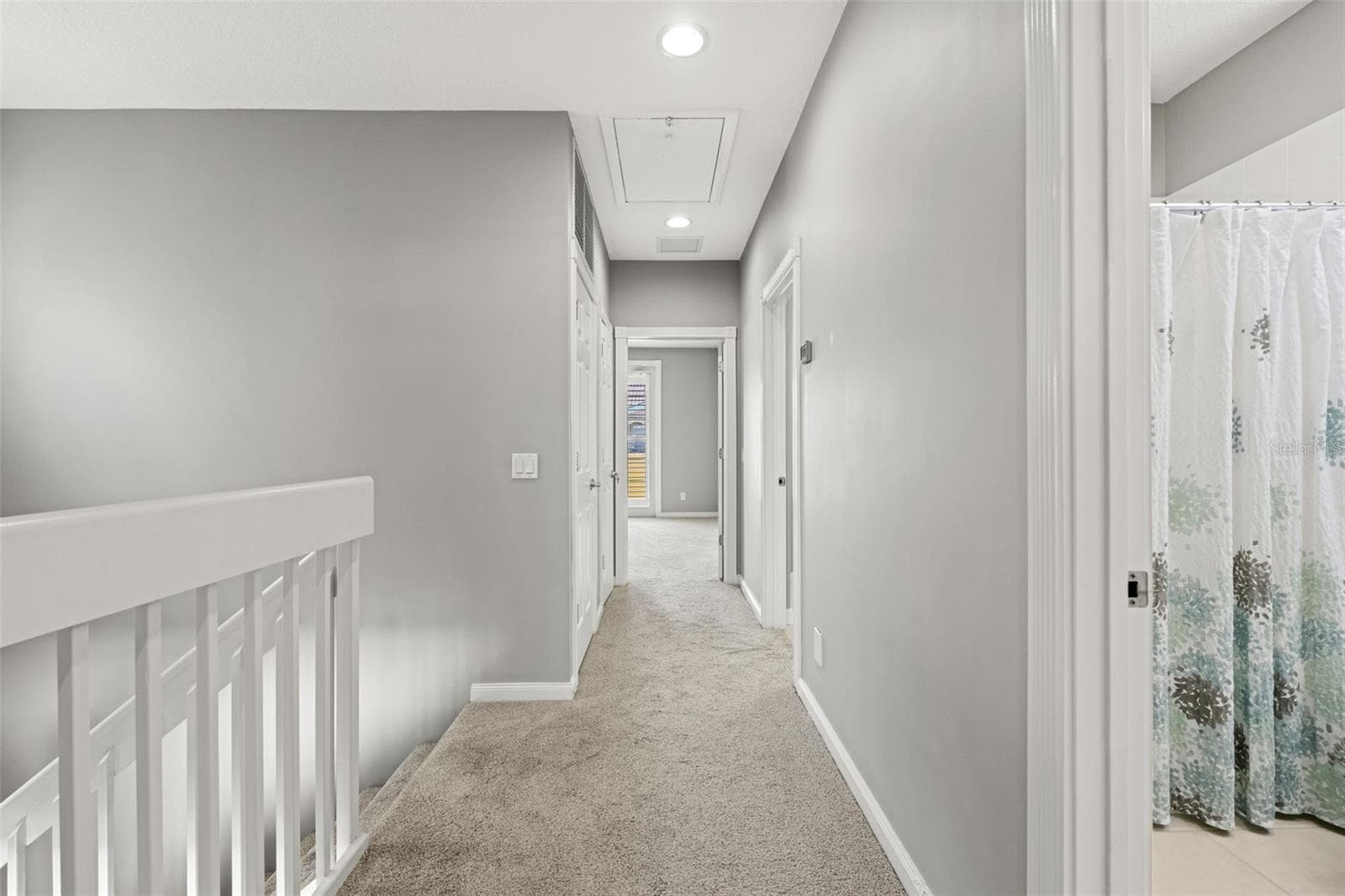 3 bedrooms and a full bathroom upstairs - 5389 CAMBIAGO ST, SARASOTA