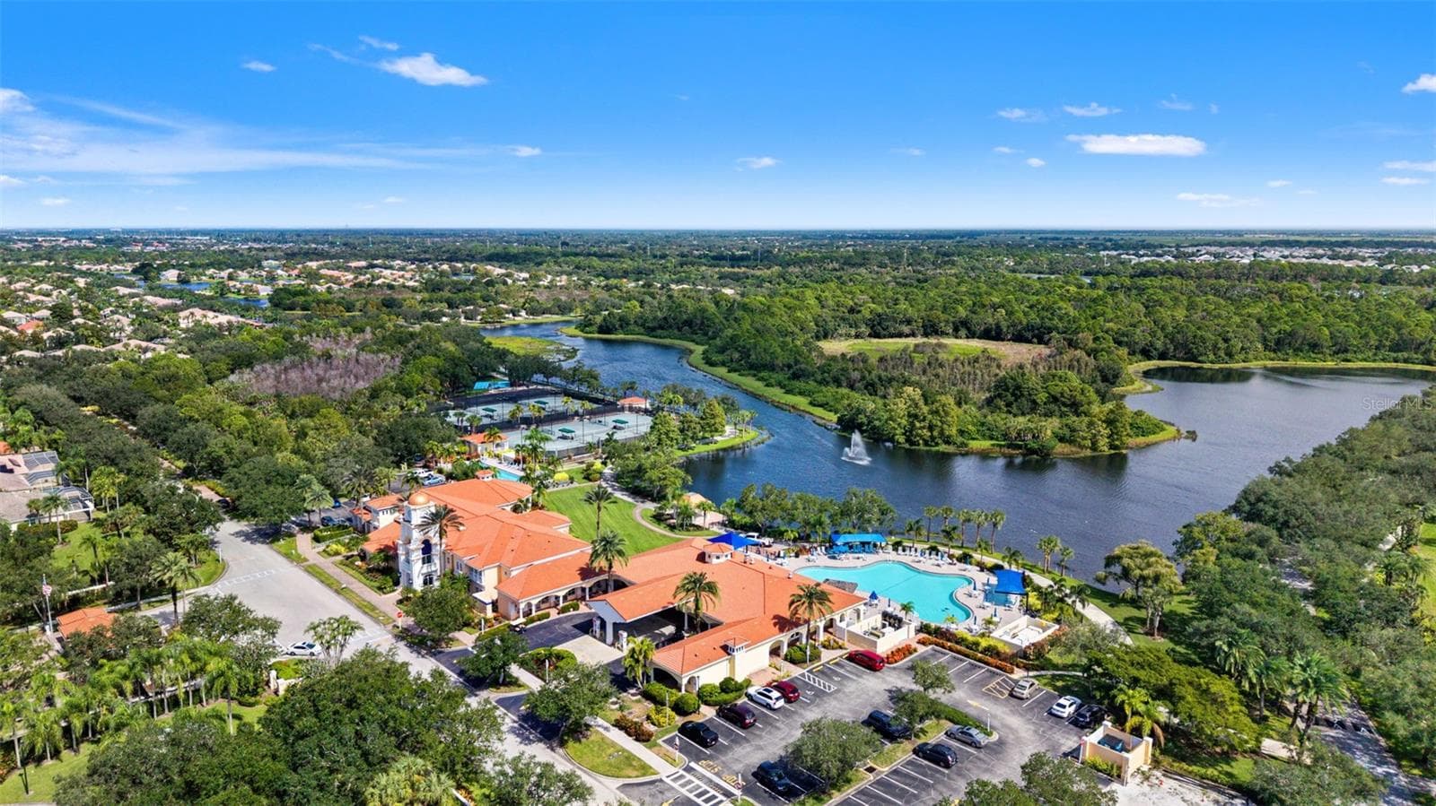 Gorgeous lake views - 5389 CAMBIAGO ST, SARASOTA
