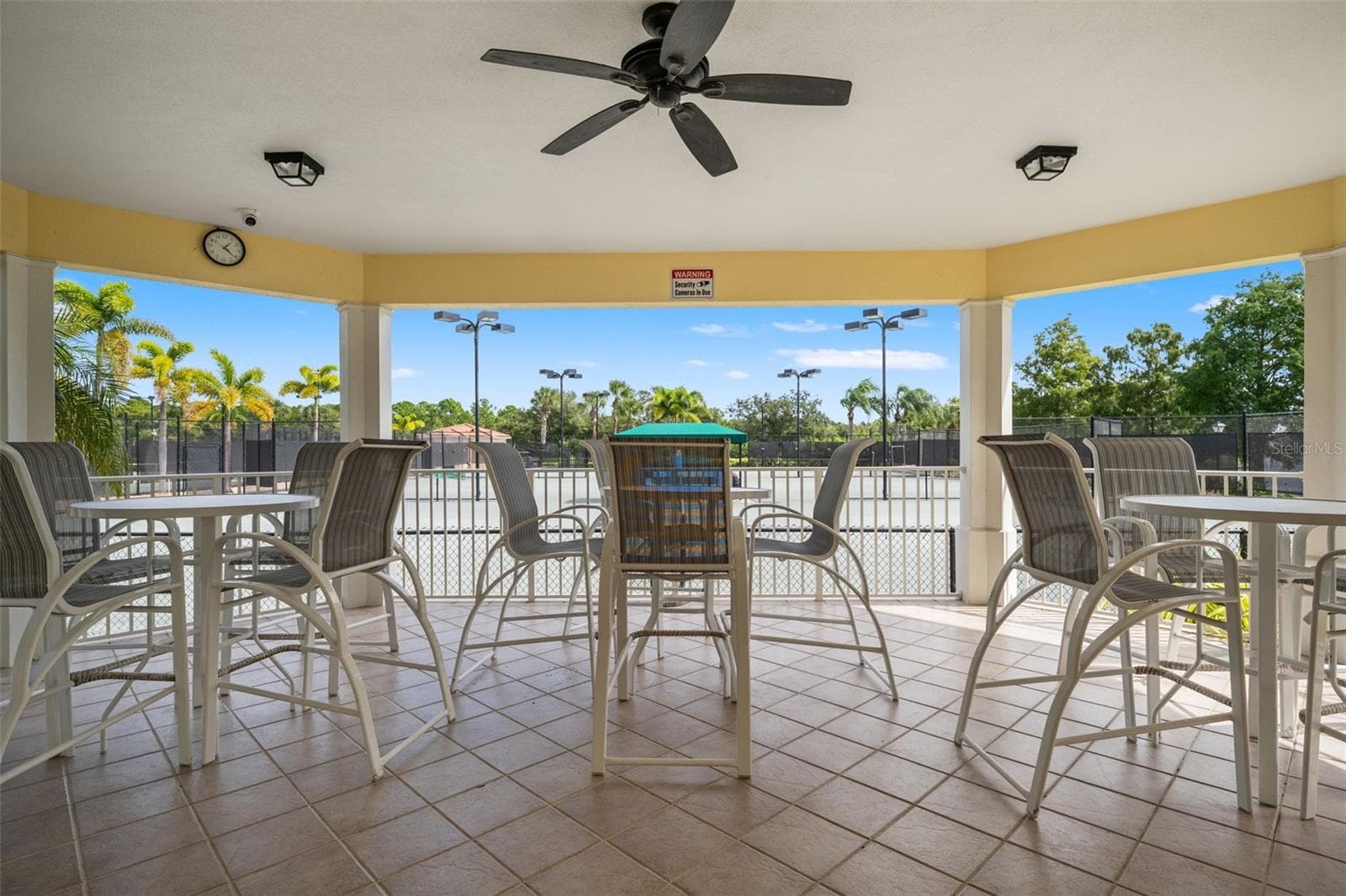 Enjoy outdoor spaces - 5389 CAMBIAGO ST, SARASOTA