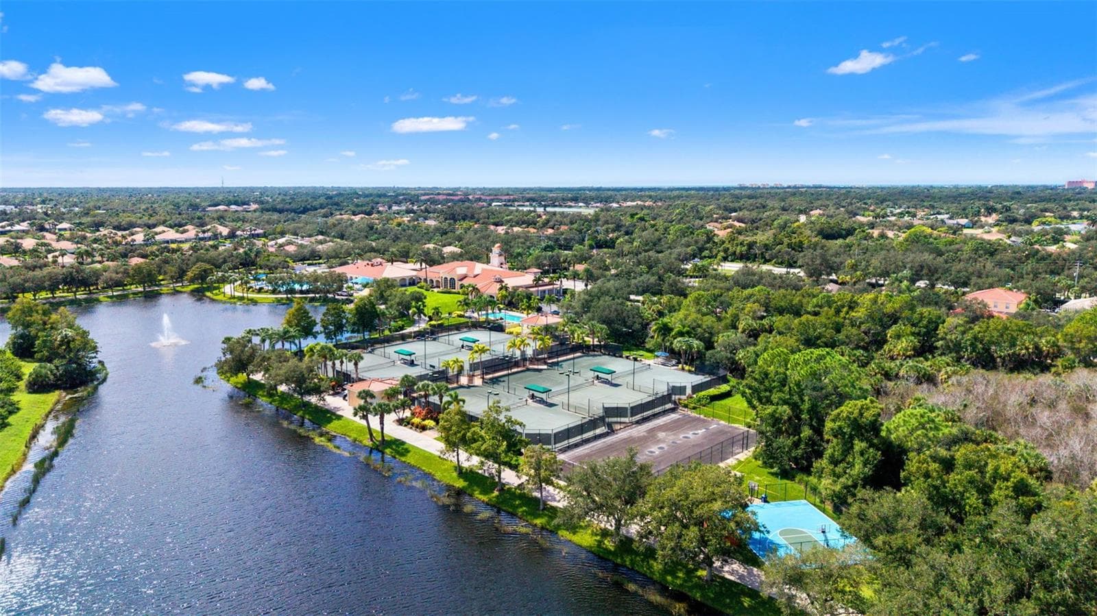 Sport courts - 5389 CAMBIAGO ST, SARASOTA