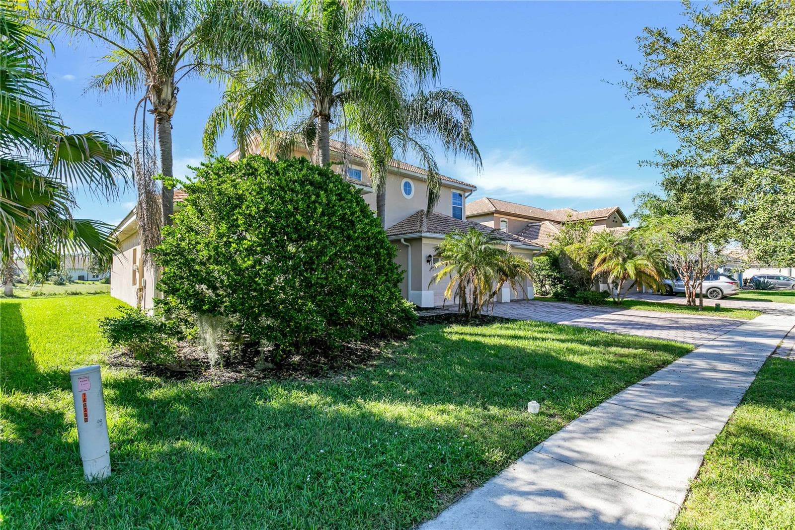 Single Family Residence at 3575 SOMERSET CIR, KISSIMMEE, photo 3 of 23
