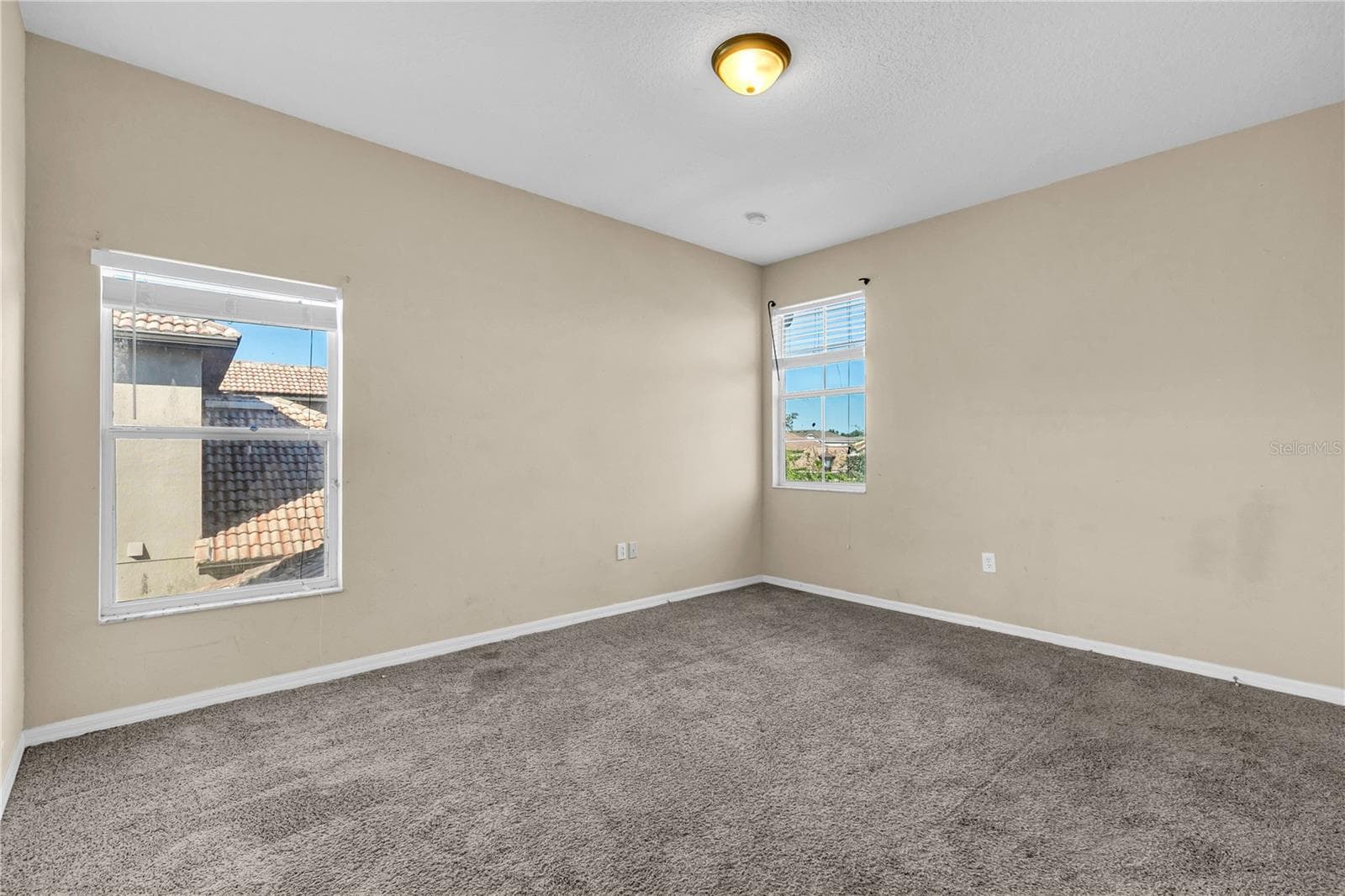 Single Family Residence at 3575 SOMERSET CIR, KISSIMMEE, photo 12 of 23