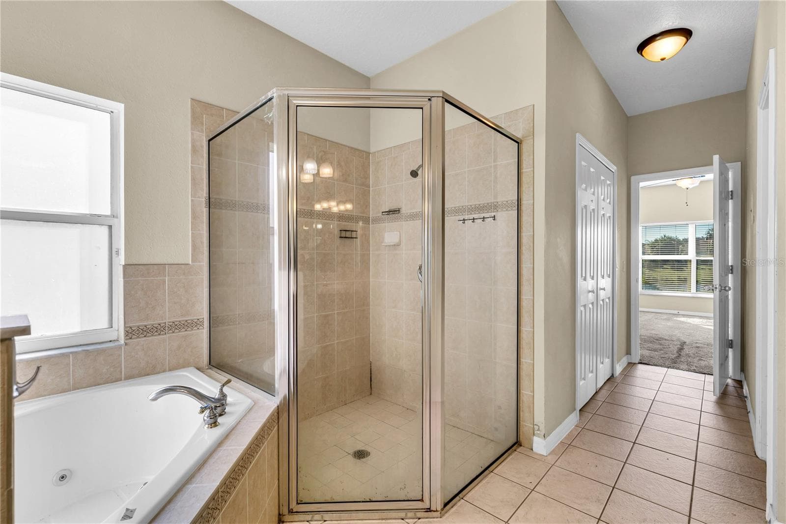 Single Family Residence at 3575 SOMERSET CIR, KISSIMMEE, photo 14 of 23