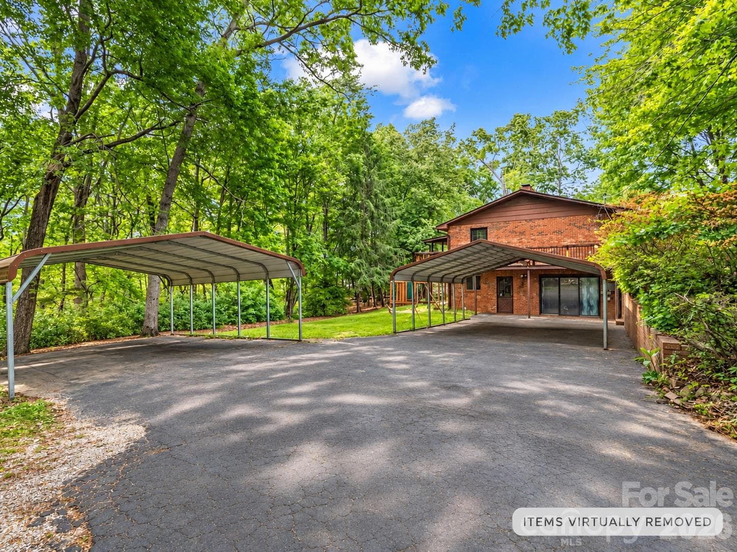 extensive parking, both covered and uncovered - 92 Greenwood Acres Drive, Mills River